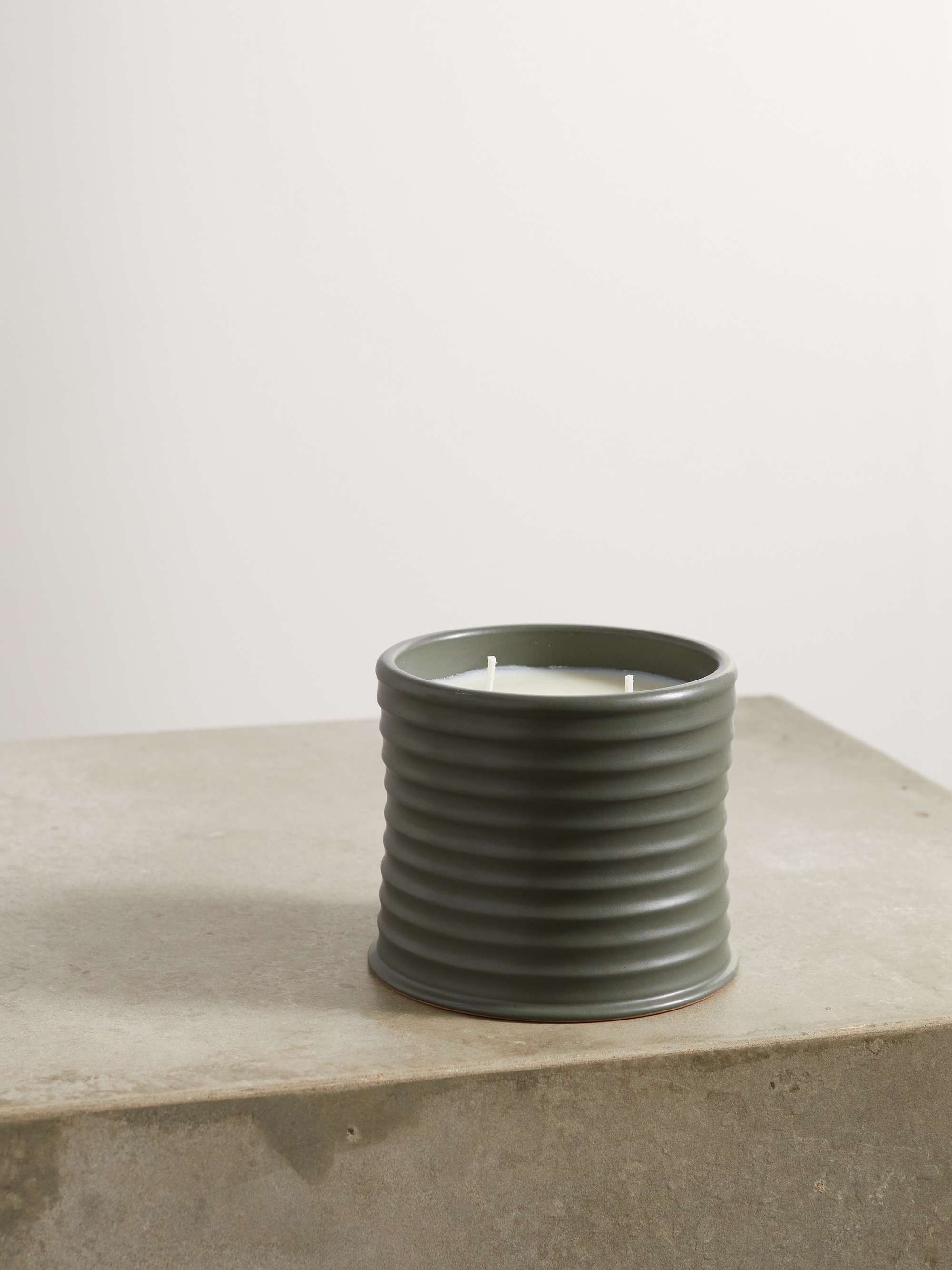 LOEWE HOME SCENTS Medium scented candle, 610g