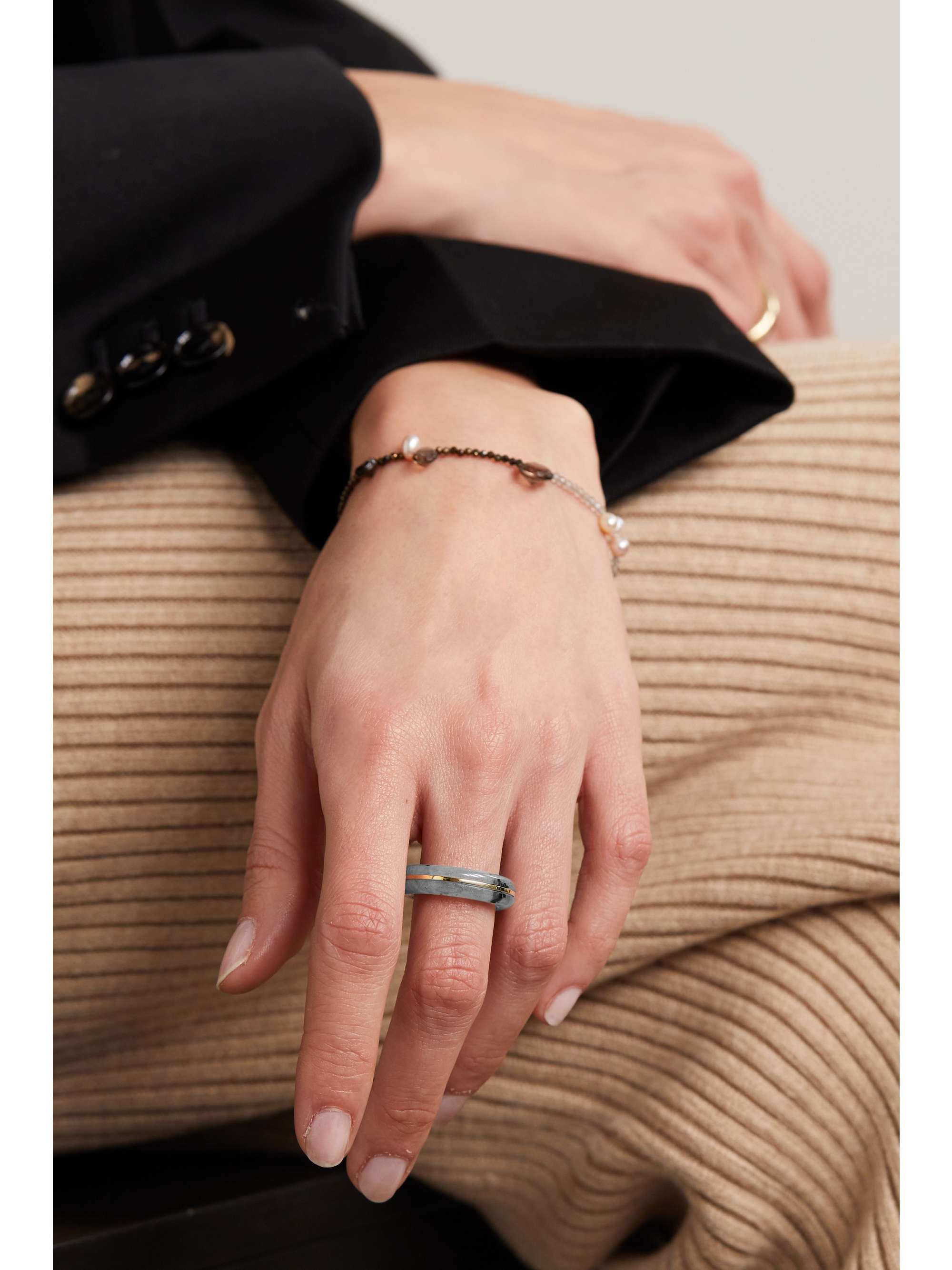 BY PARIAH Essential Ring aus recyceltem Gold mit Achat