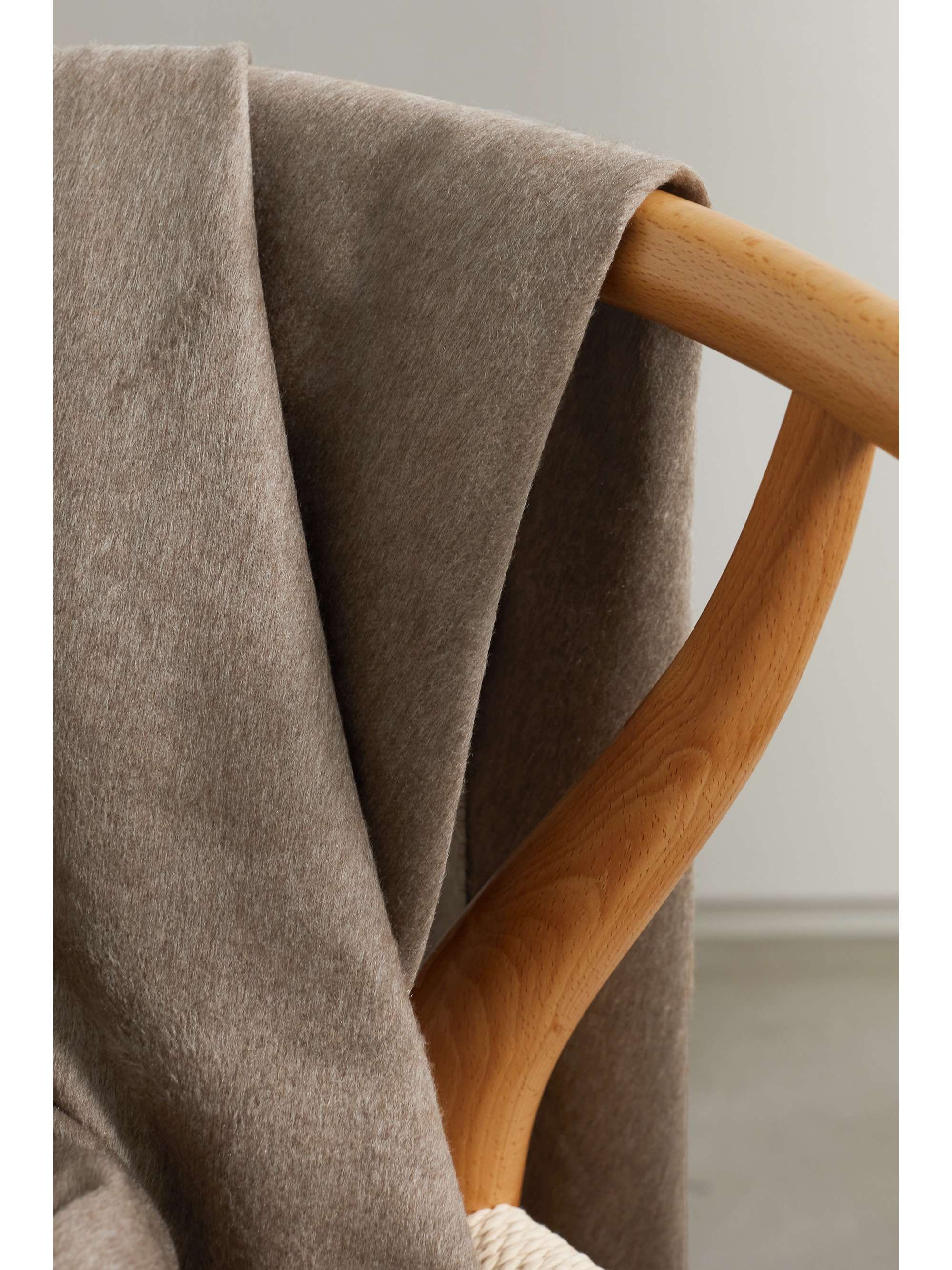 BRUNELLO CUCINELLI Reversible fringed silk blanket