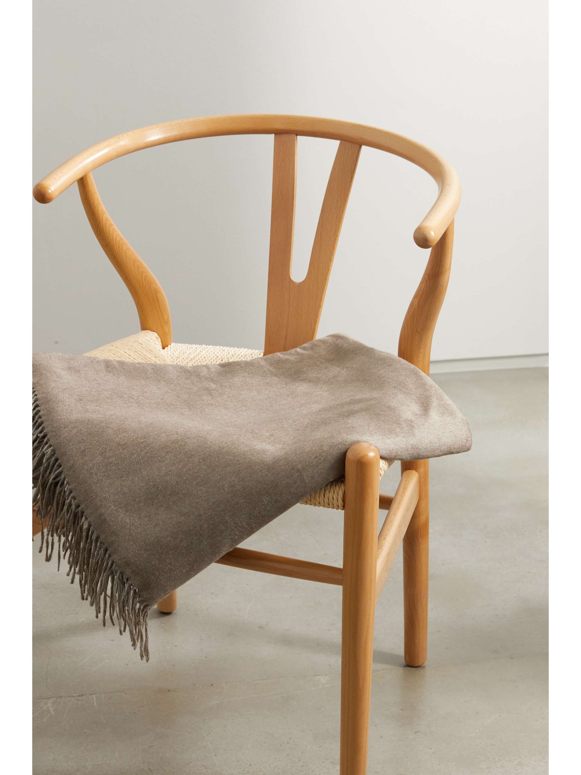 BRUNELLO CUCINELLI Reversible fringed silk blanket