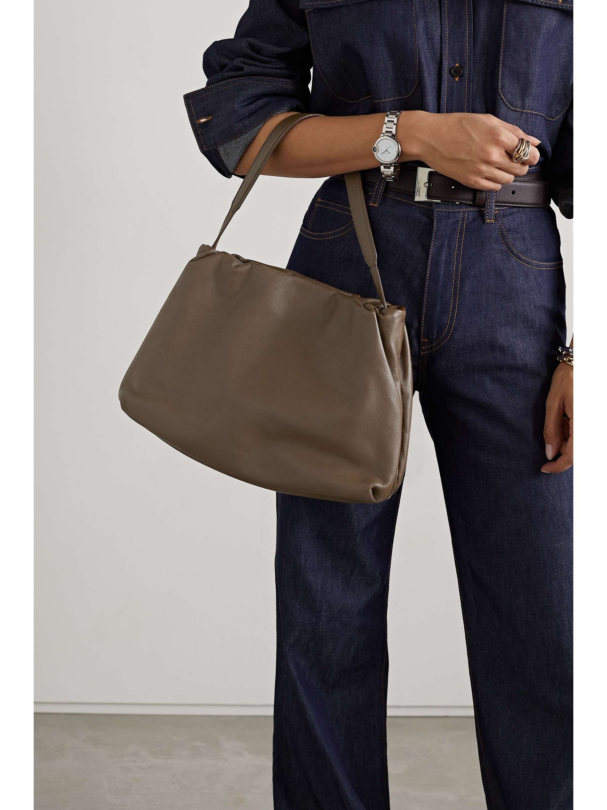 brown bolsauette shoulder bolsa