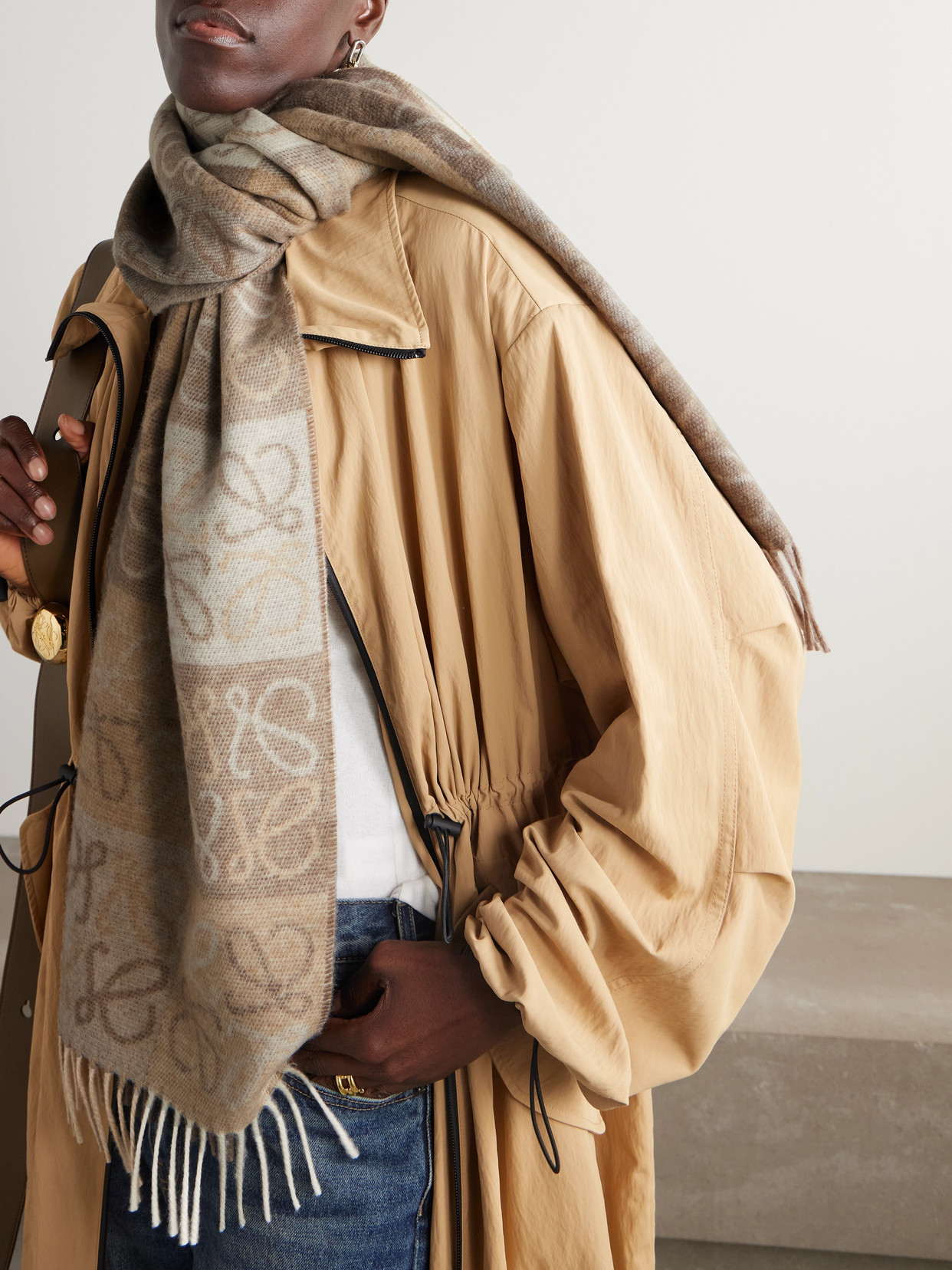 Loewe Fringed Intarsia Wool And Cashmere-blend Scarf In White