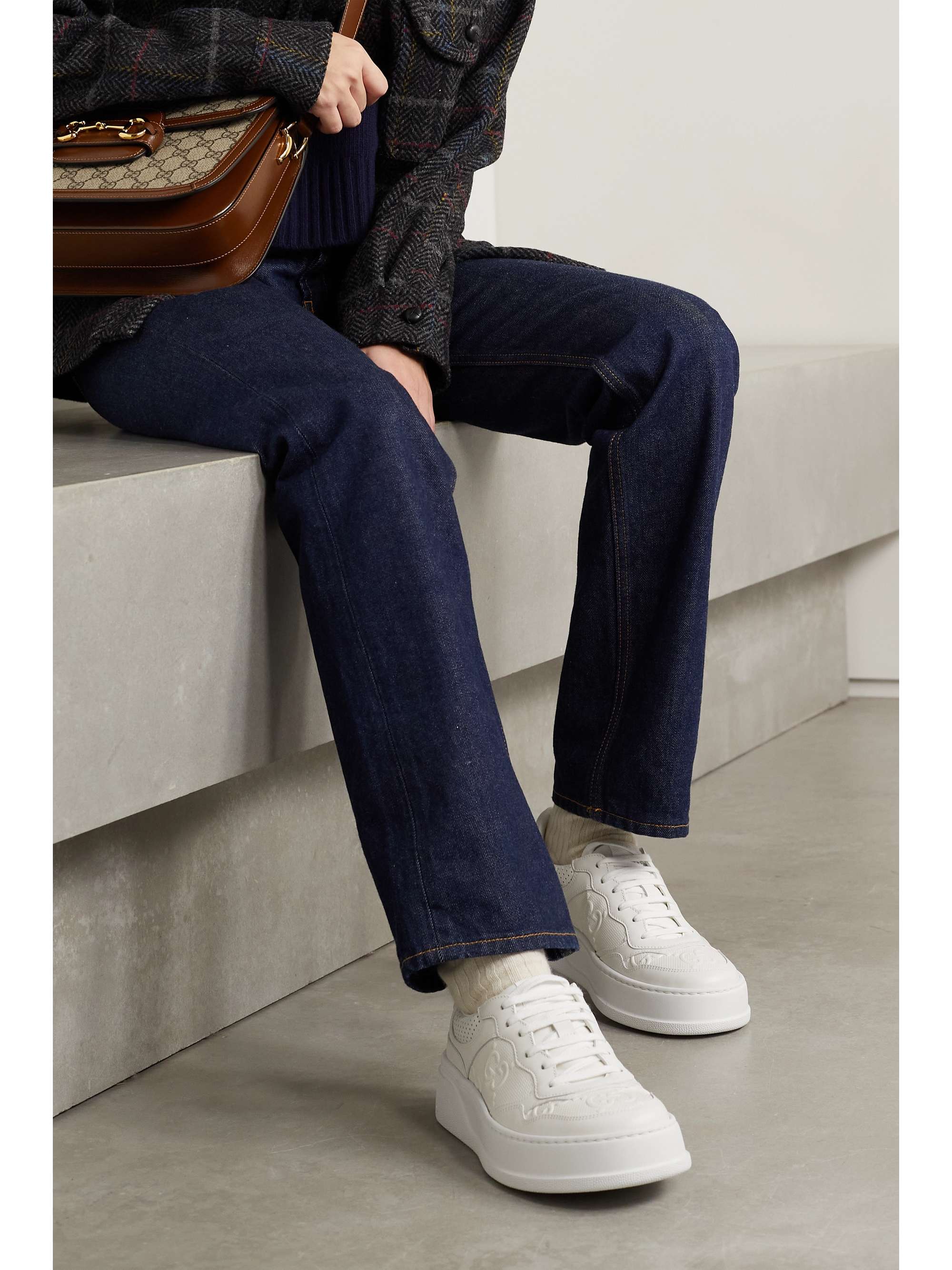 GUCCI CHUNKY B Sneakers aus perforiertem Leder