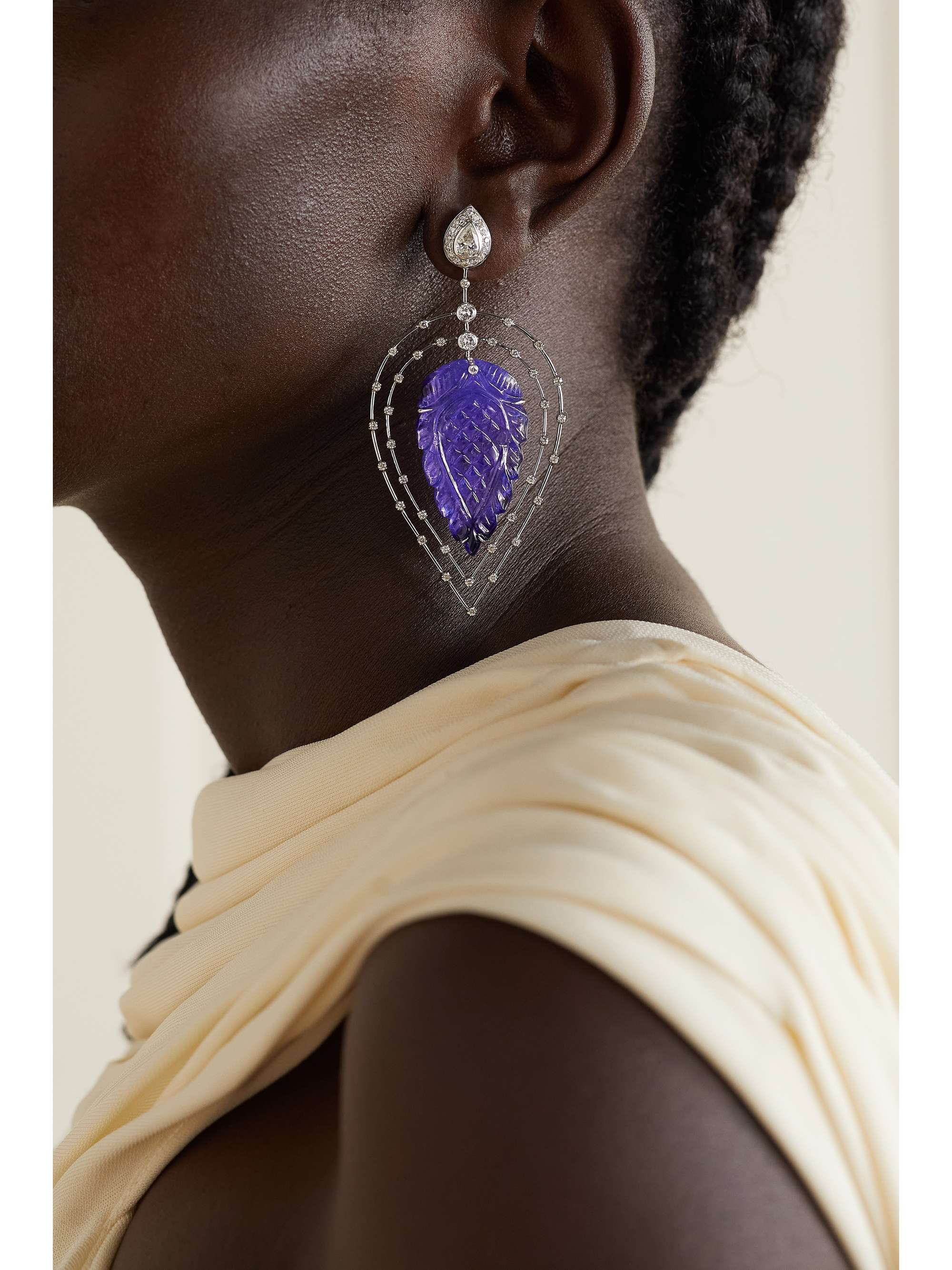 AMRAPALI LONDON 18-karat white gold, tanzanite and diamond earrings