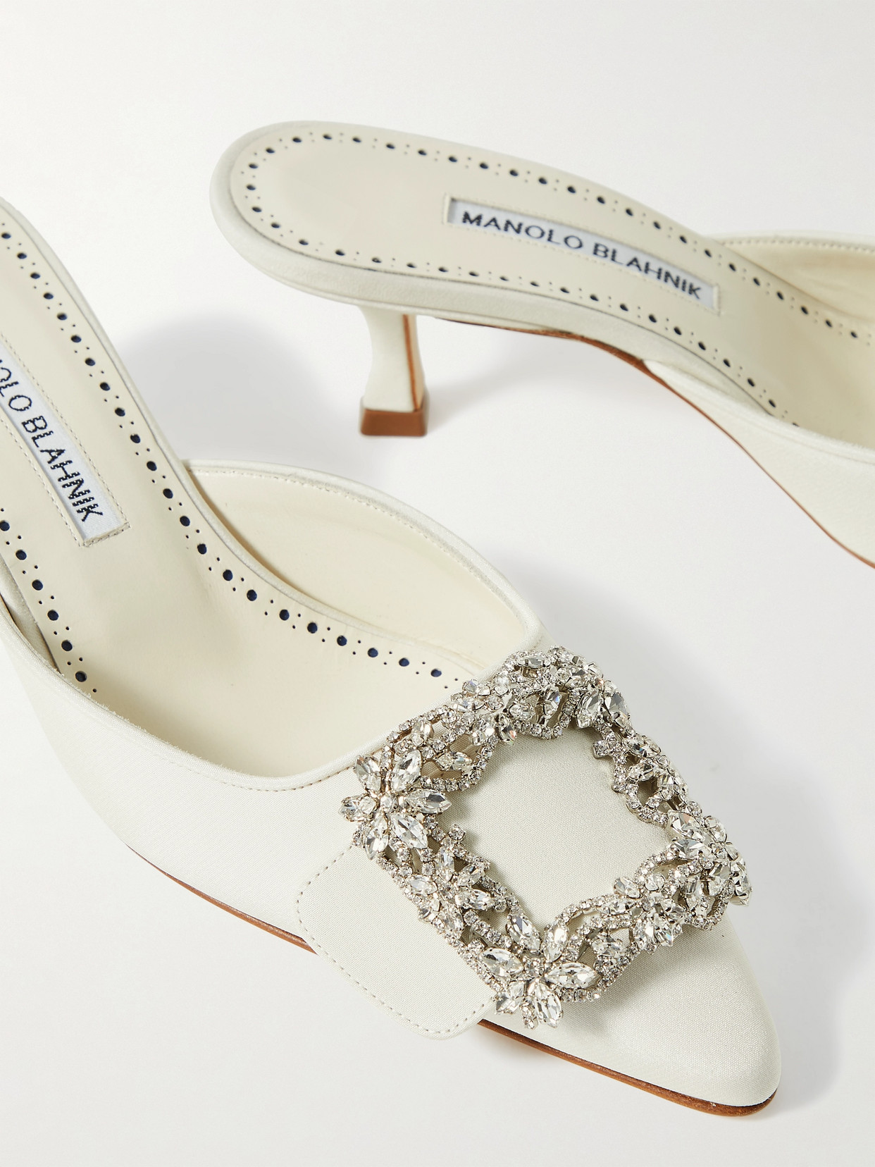 Manolo Blahnik Maysale 50 Buckled Crepe De Chine Mules In White