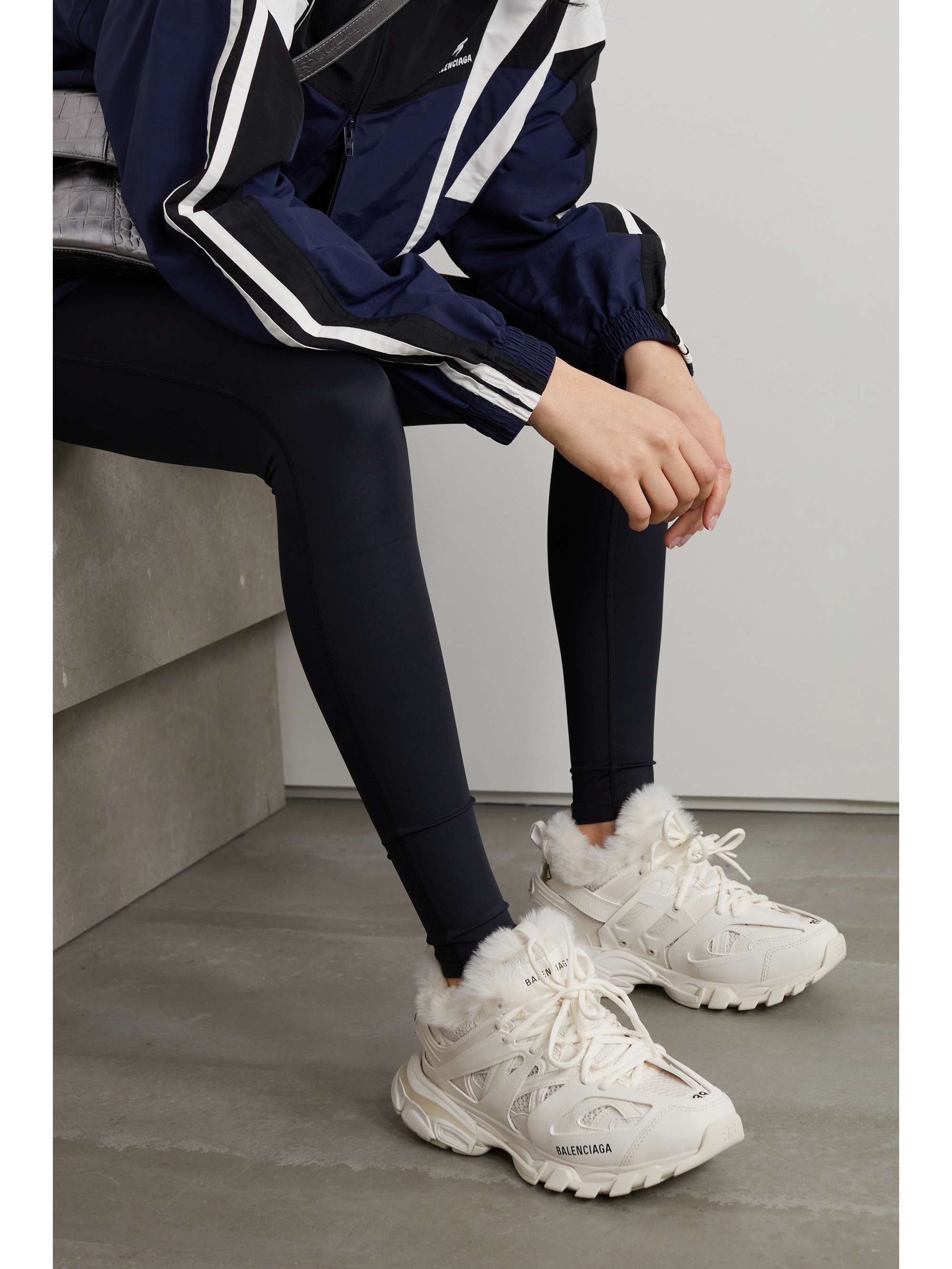 Track faux fur-lined logo-detailed mesh 