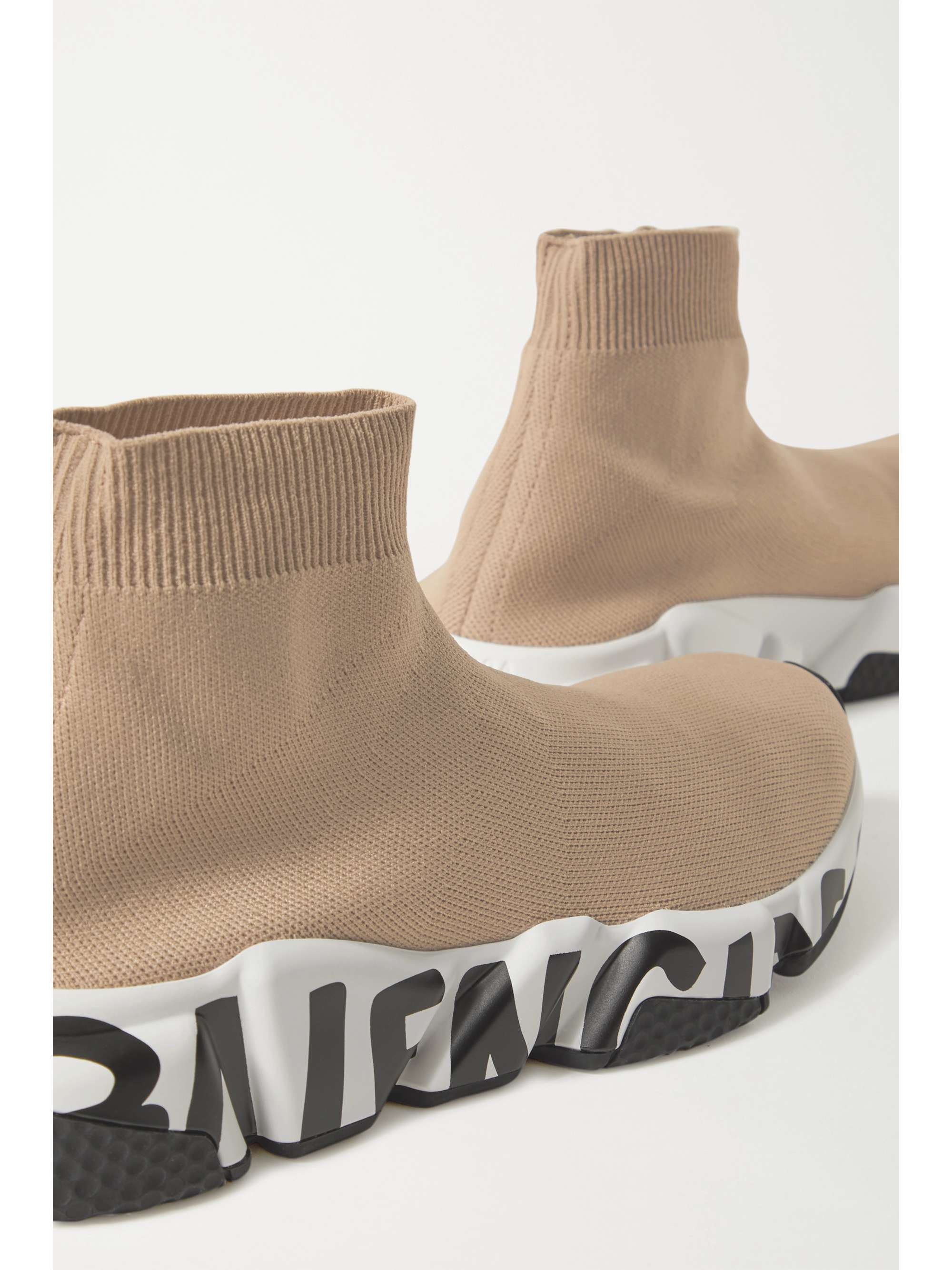 Buy Balenciaga Wmns Speed Trainer 'Beige White' - 587280 W1702