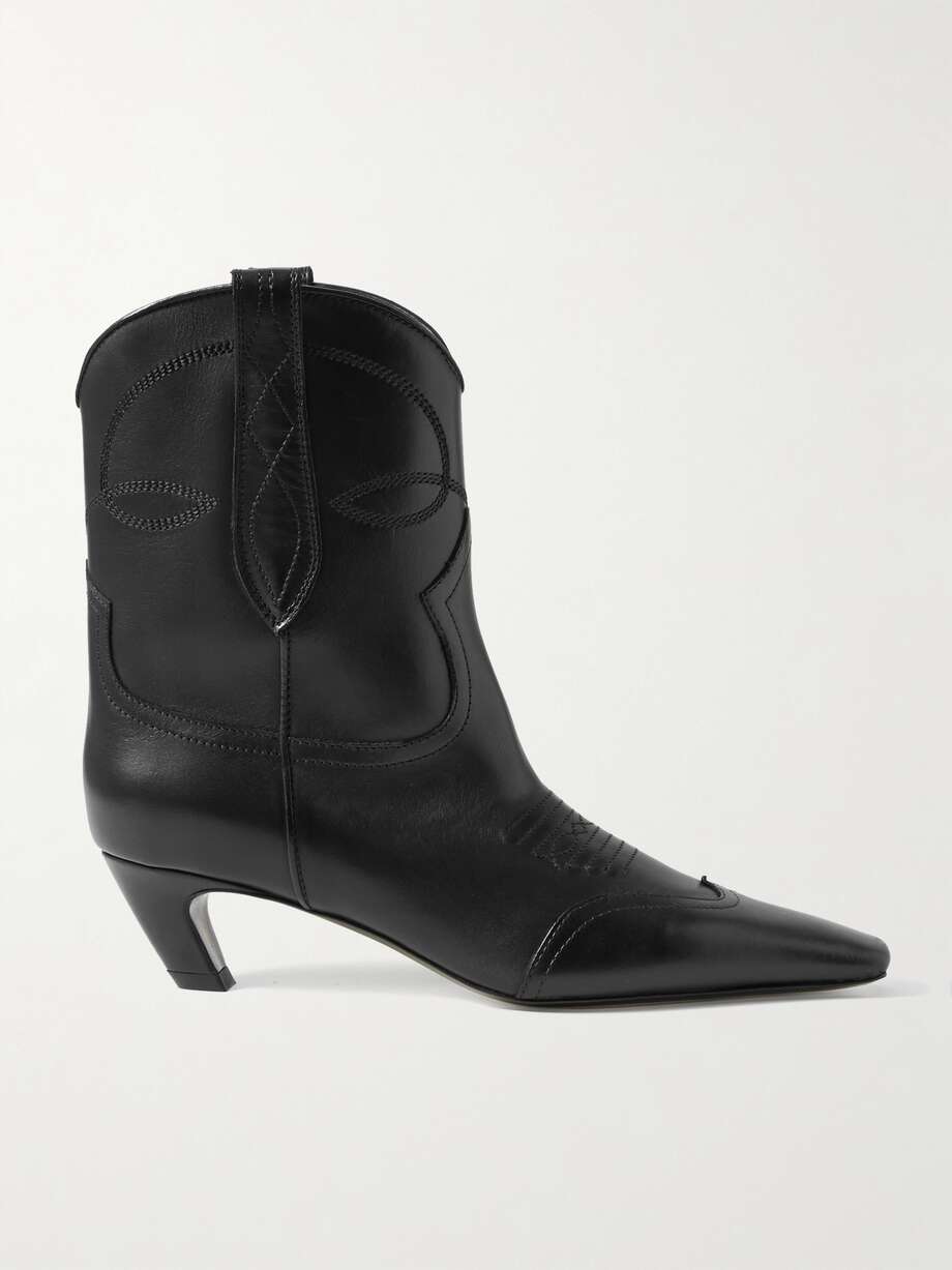 10 High-Heel Cowboy Boots for an Elevated Fall #OOTD 10 High-Heel Cowboy Boots for an Elevated Fall #OOTD