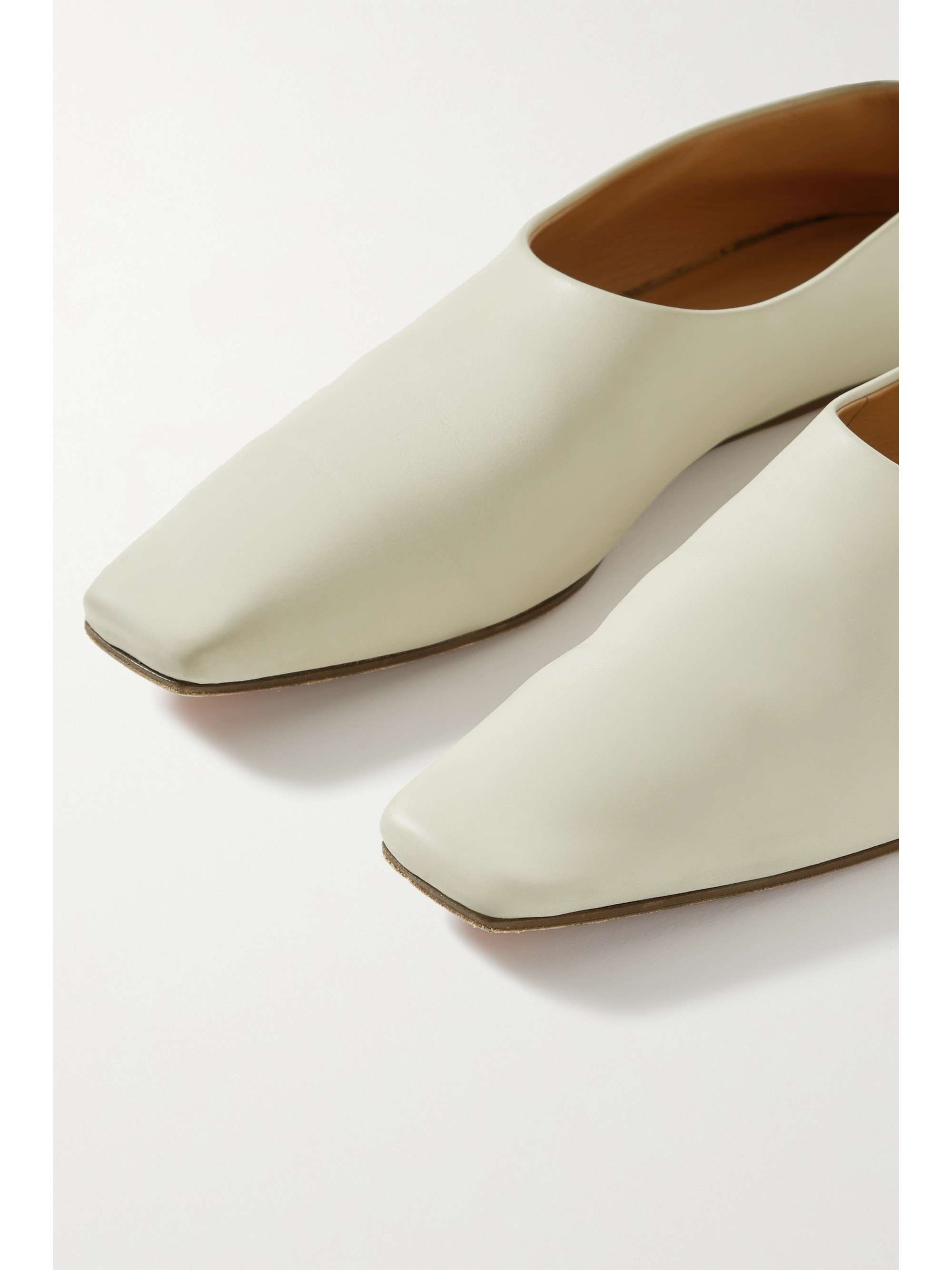 THE ROW Leather ballet flats