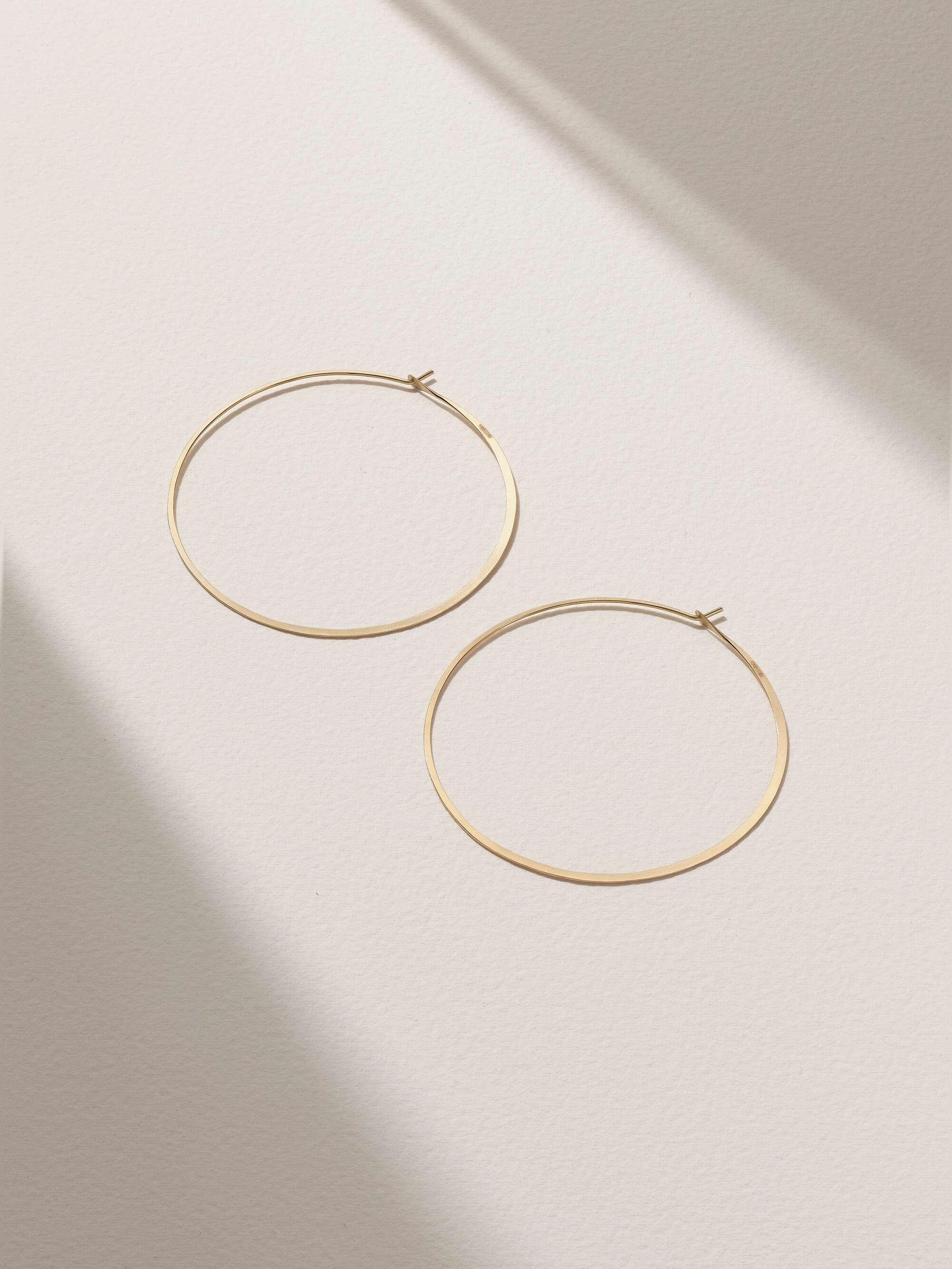 Lido Dot Earrings in Scratched Gold Lido Dot Earrings in Scratched Gold