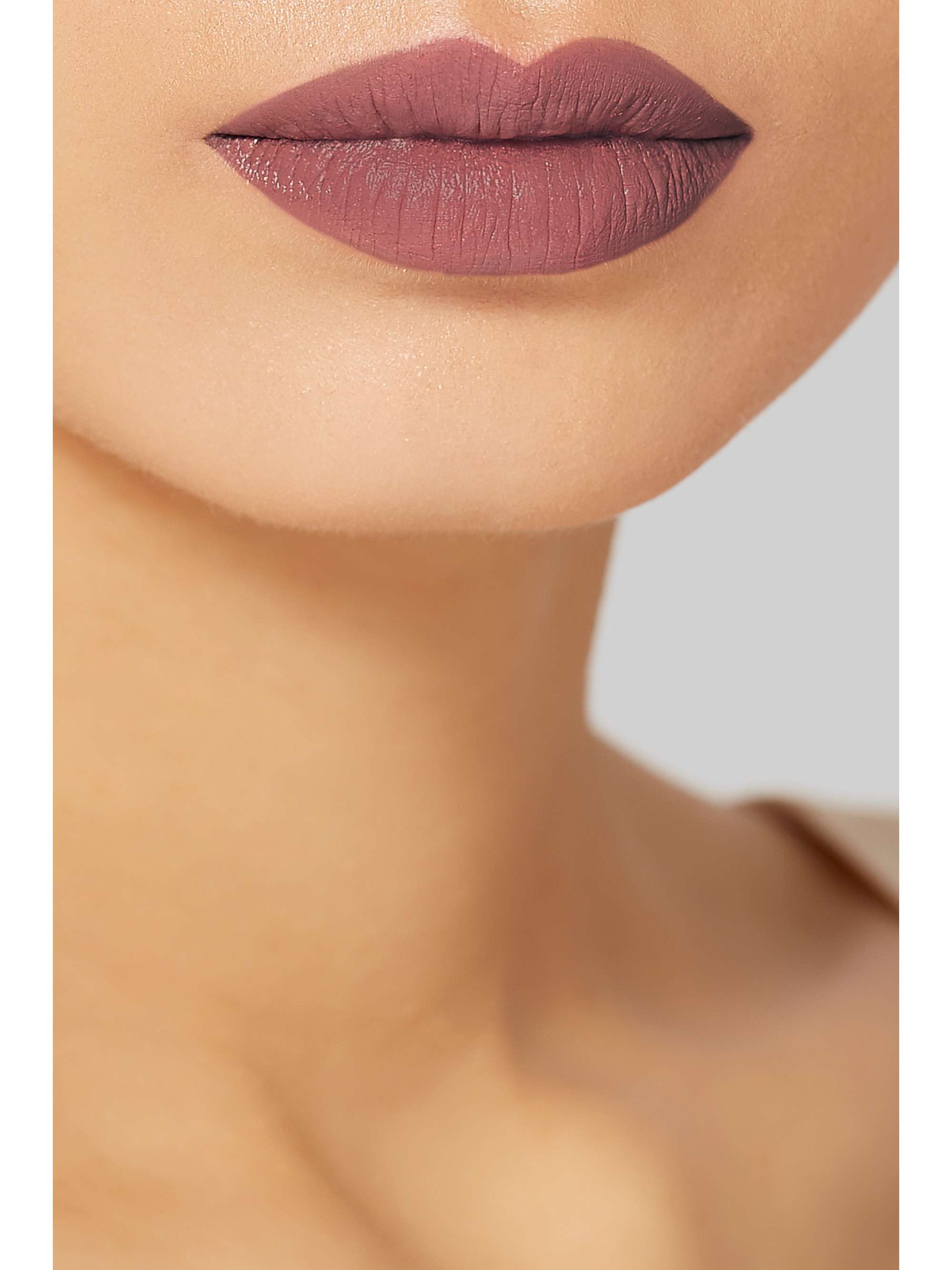 GUCCI BEAUTY Rouge à Lèvres Mat Lipstick - Sophie Plum 606