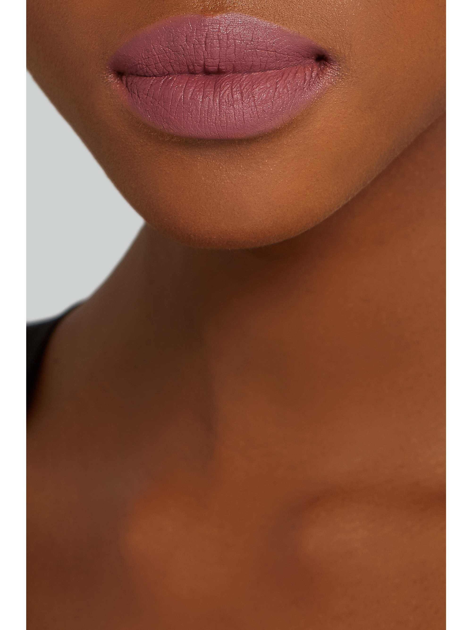 GUCCI BEAUTY Rouge à Lèvres Mat Lipstick - Sophie Plum 606