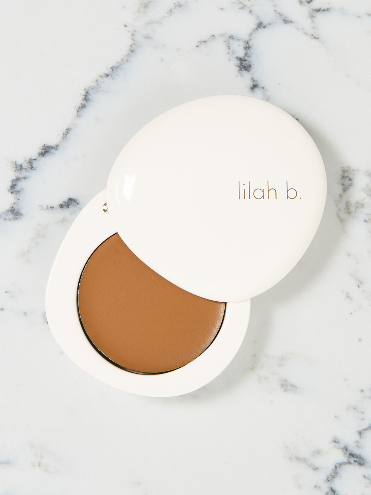 Lilah B. Virtuous Veil Concealer & Eye Primer - B. Spirited In Neutrals