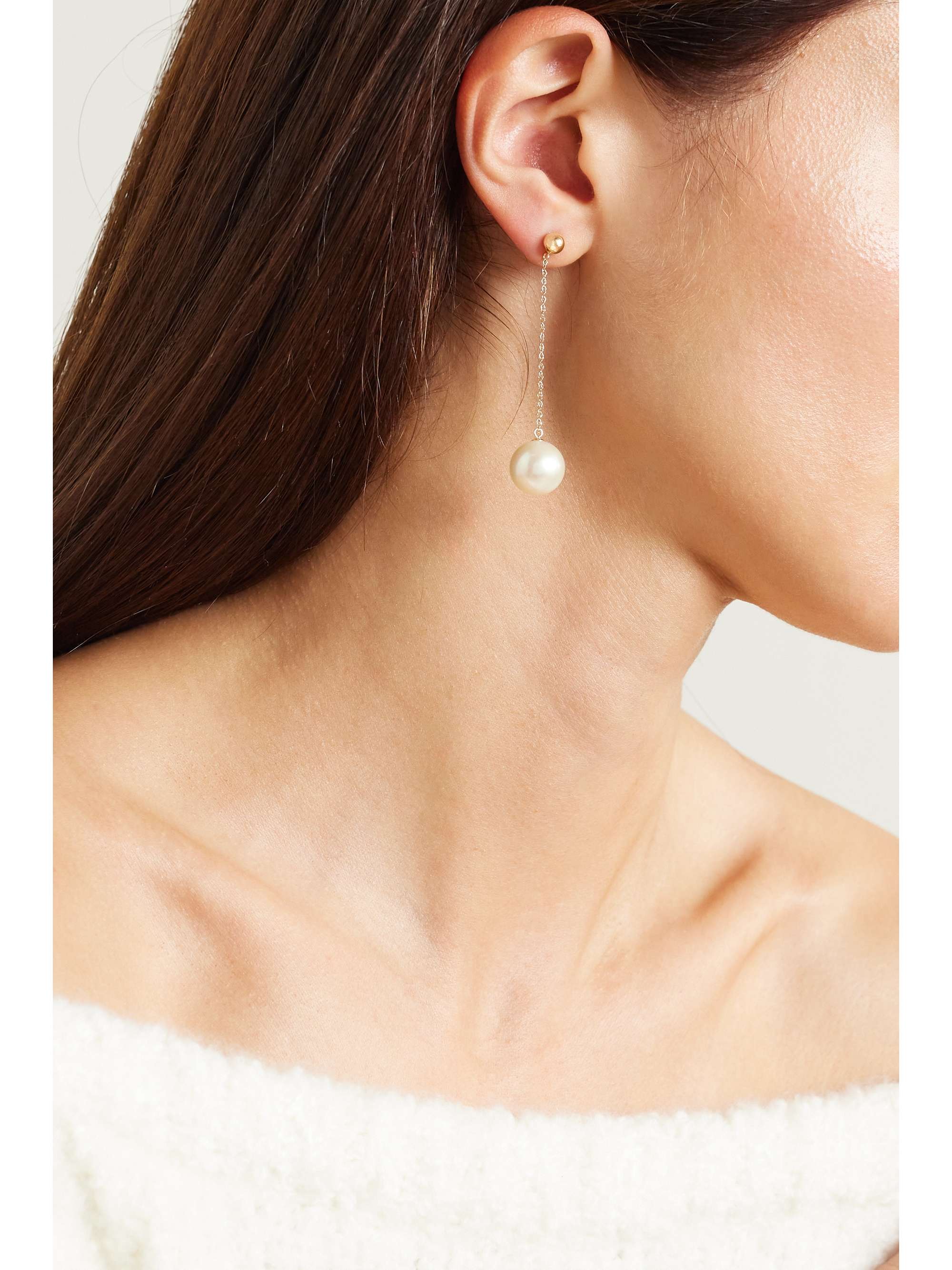 ANISSA KERMICHE Girl with a Pearl 14-karat gold pearl earrings