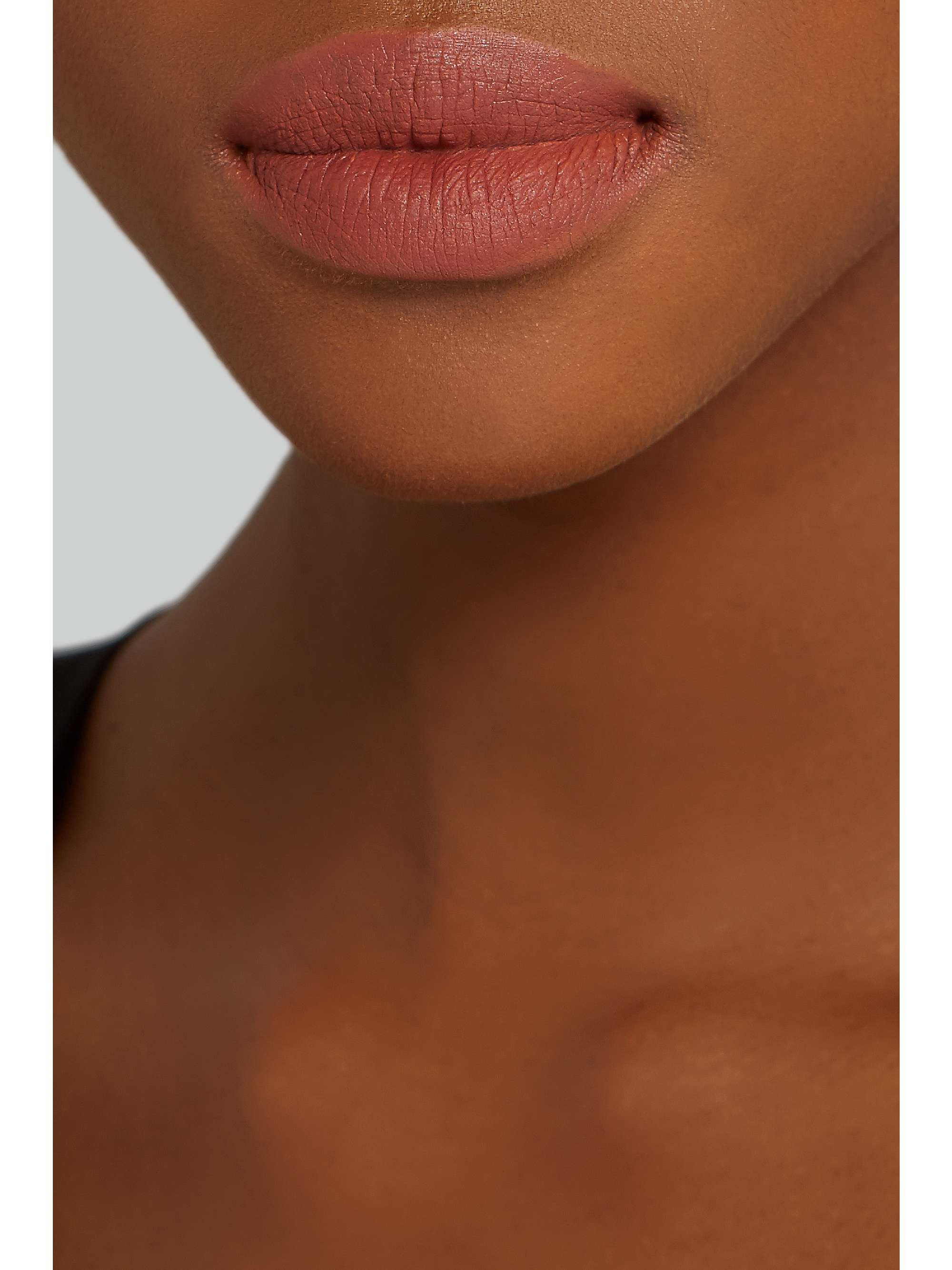 TOM FORD BEAUTY Rouge à lèvres ultra-brillant, L'Amant 107