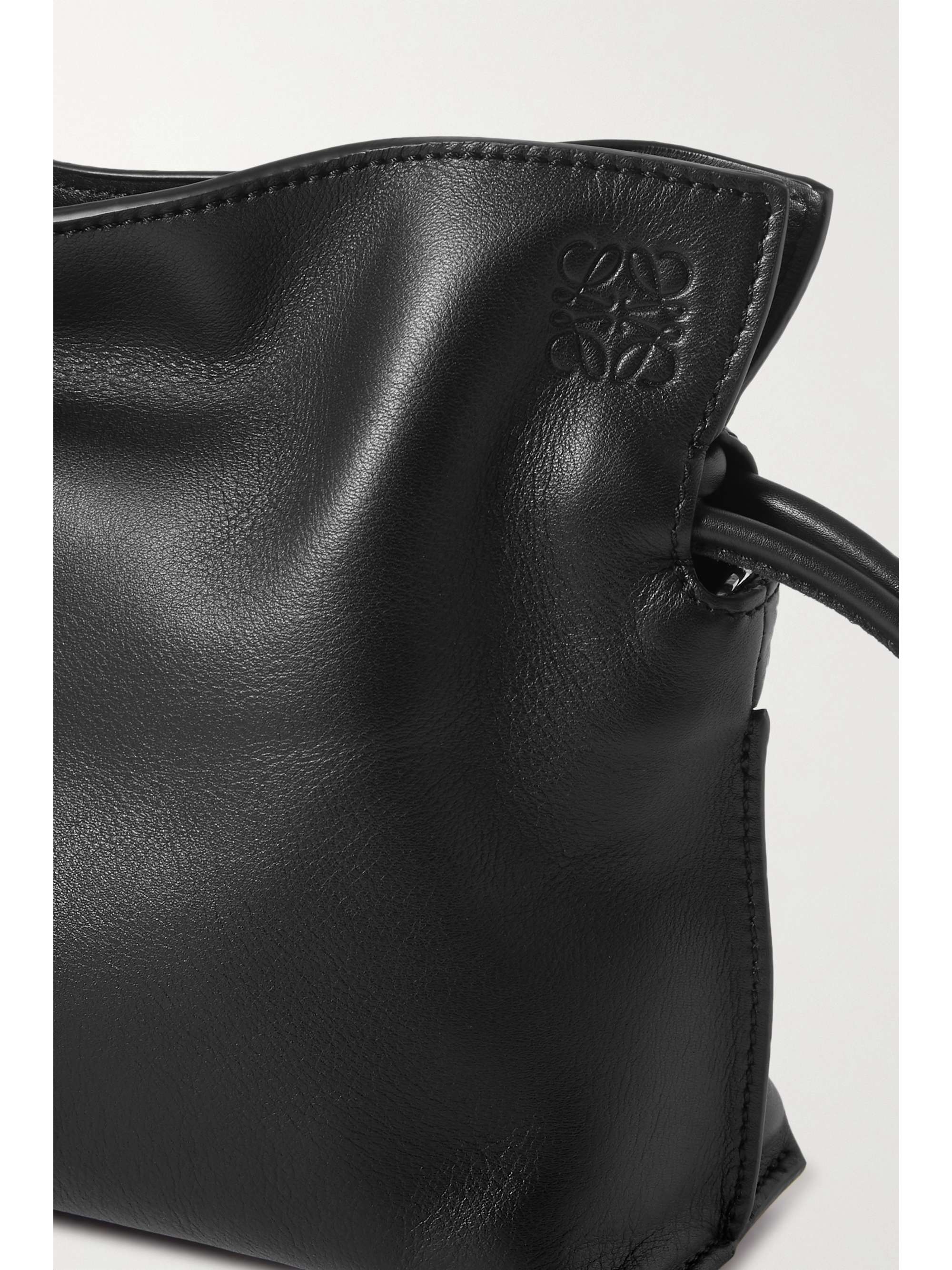 LOEWE Flamenco mini Clutch aus Leder