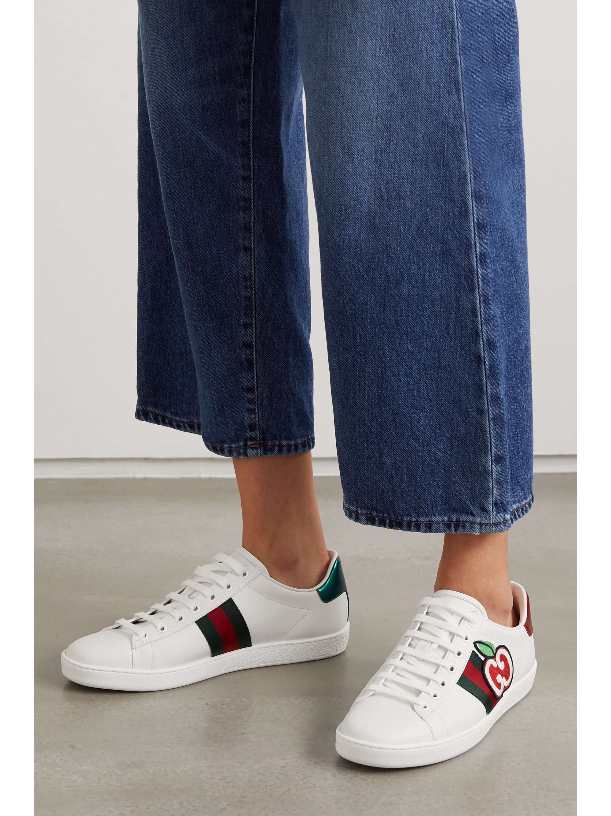 sneakers in leather with webbing