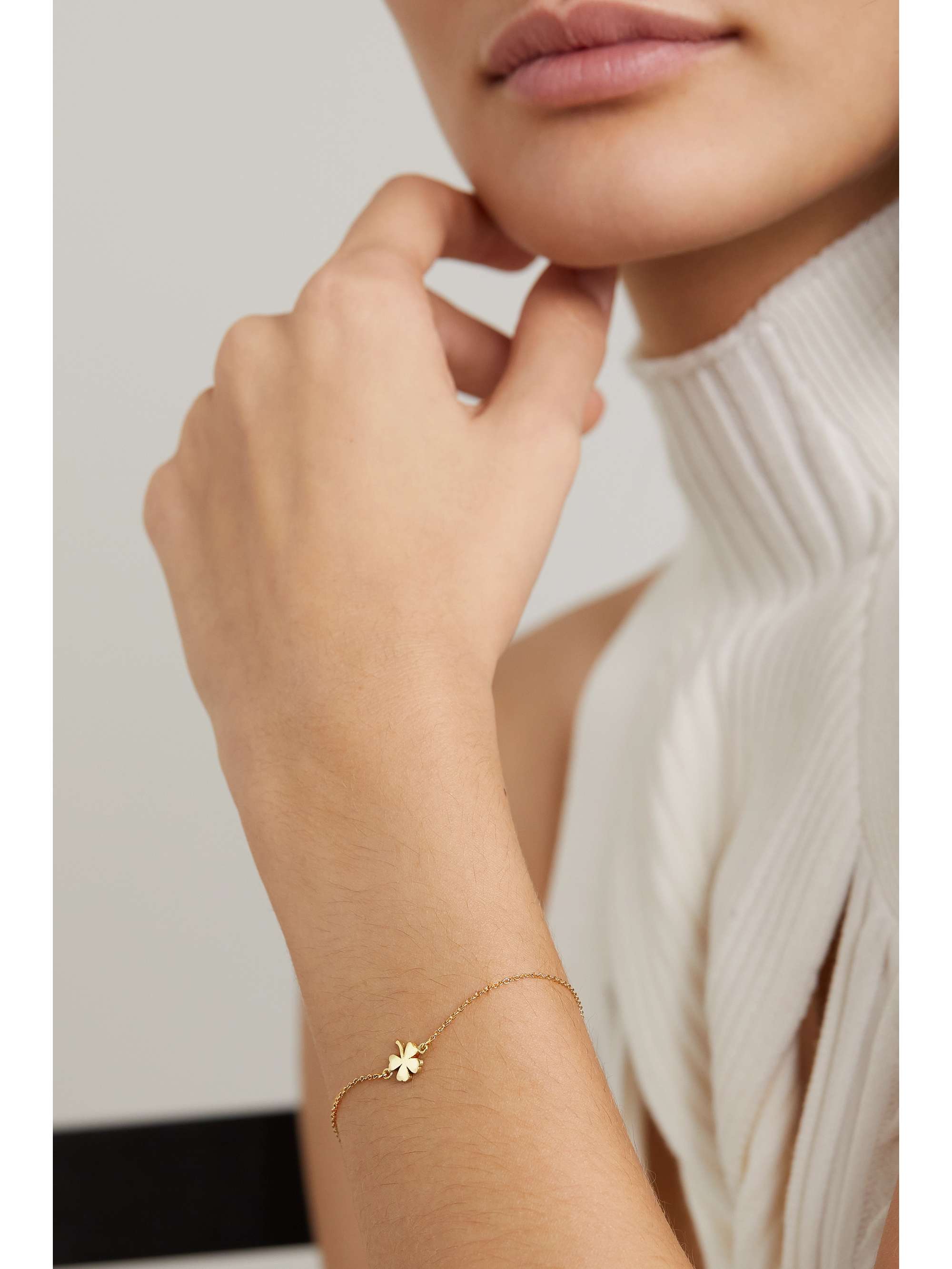 JENNIFER MEYER Mini Clover 18 karat gold bracelet NET A PORTER