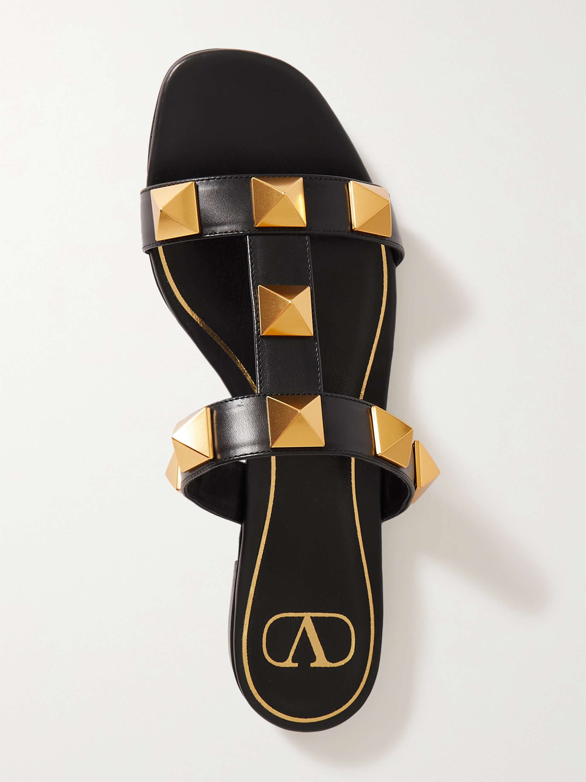 One Stud Leather Thong Sandals in Black - Valentino Garavani