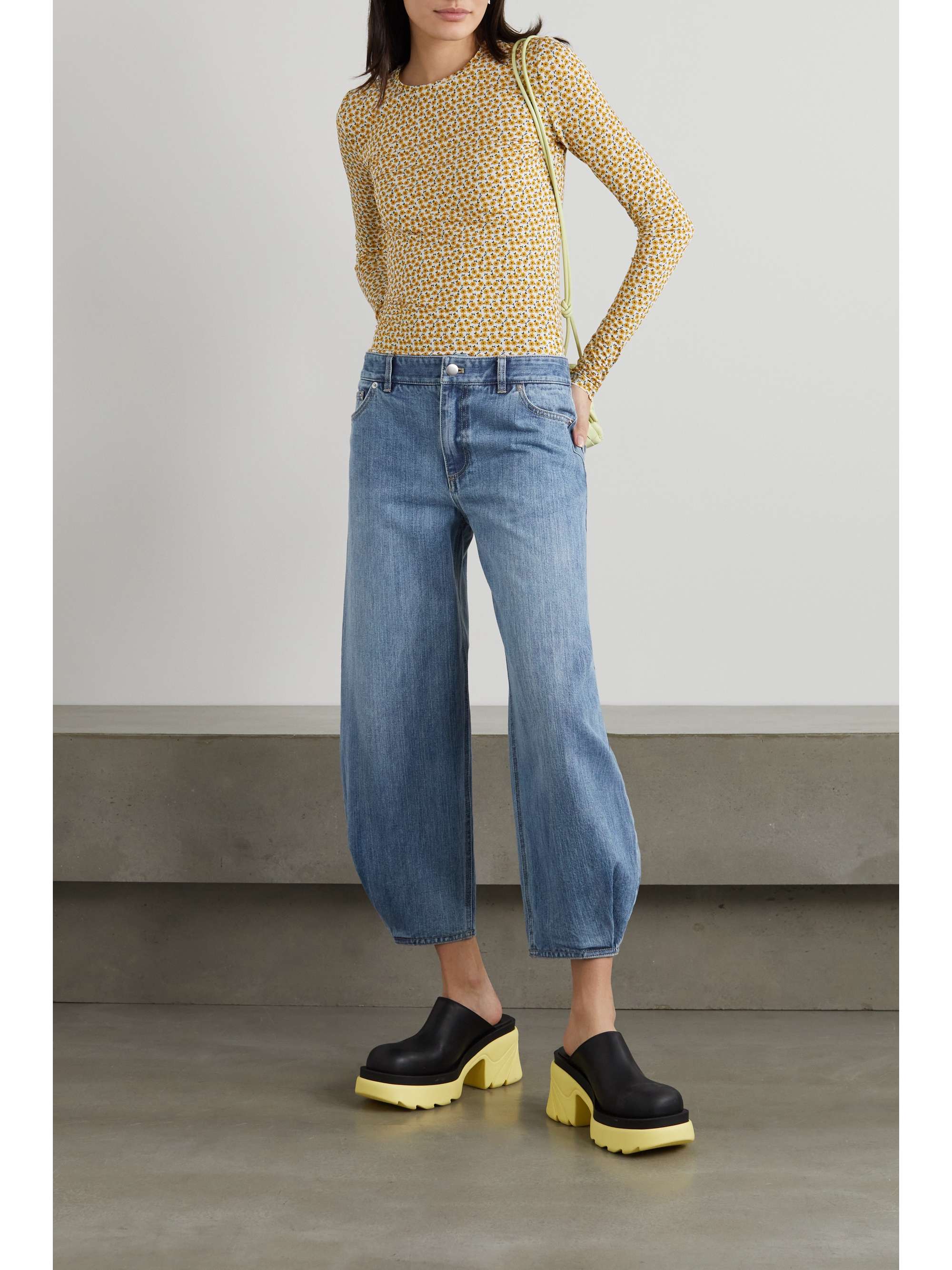 Mid denim Fundamentals Brancusi cropped 