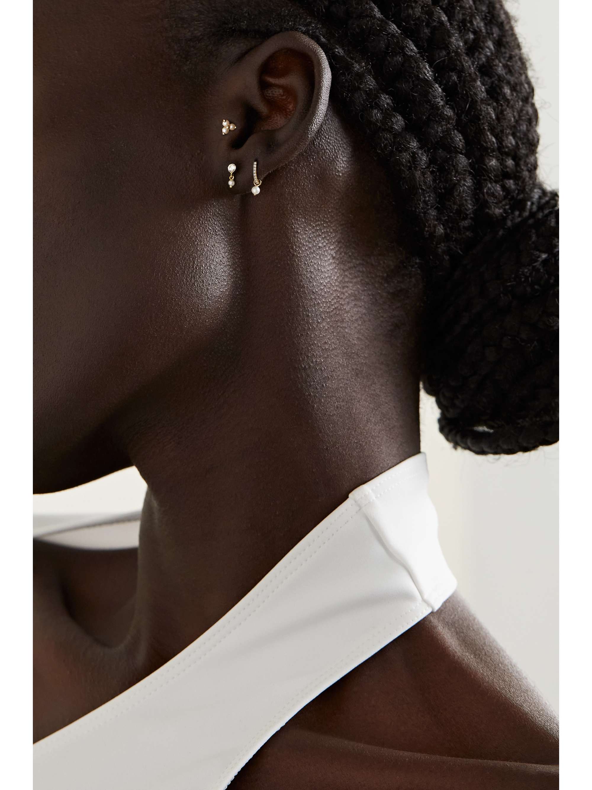 MARIA TASH Einzelner Ohrring aus 18 Karat Gold mit Diamant und Perle