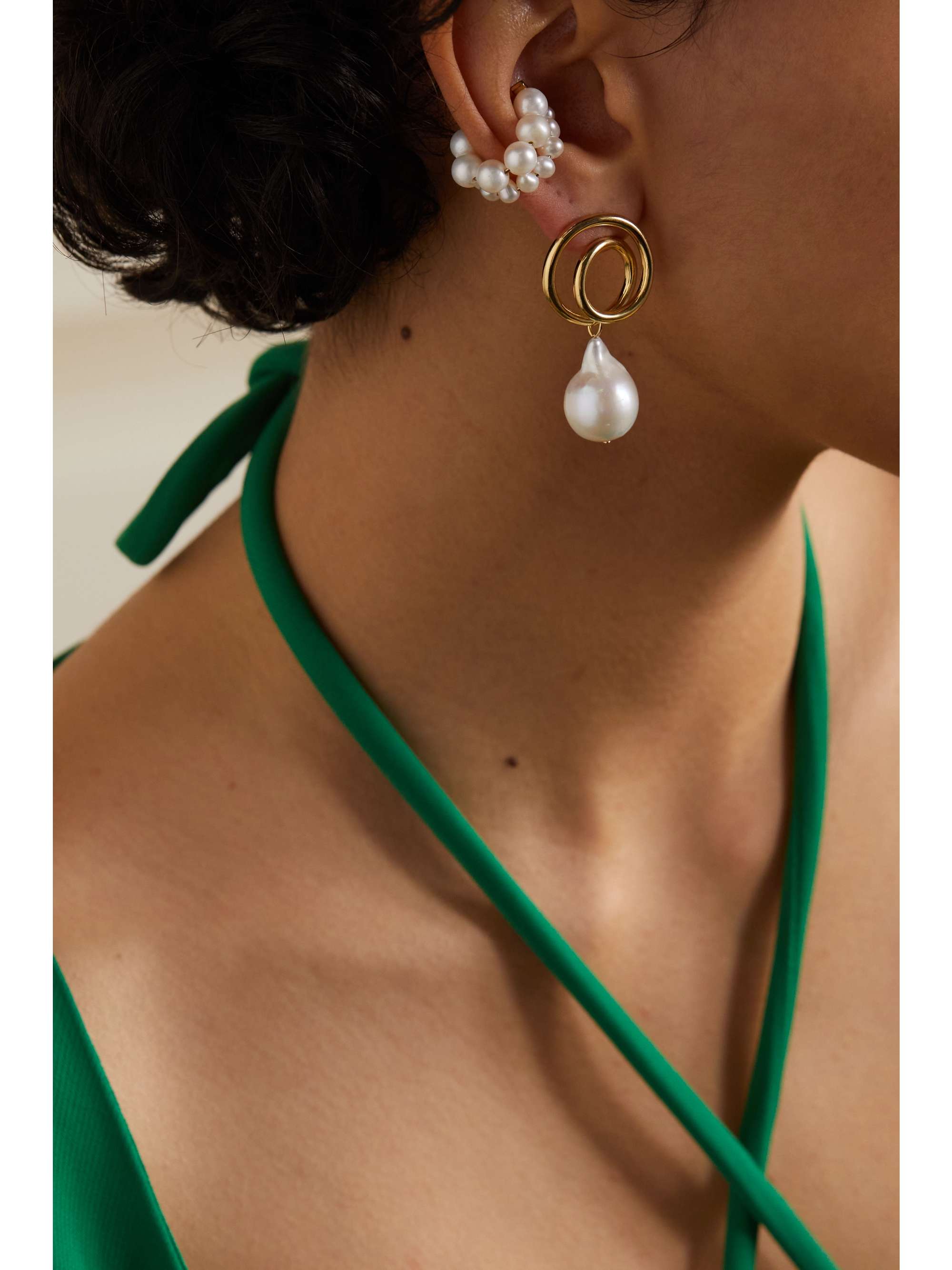 COMPLETEDWORKS Gold-plated pearl ear cuff