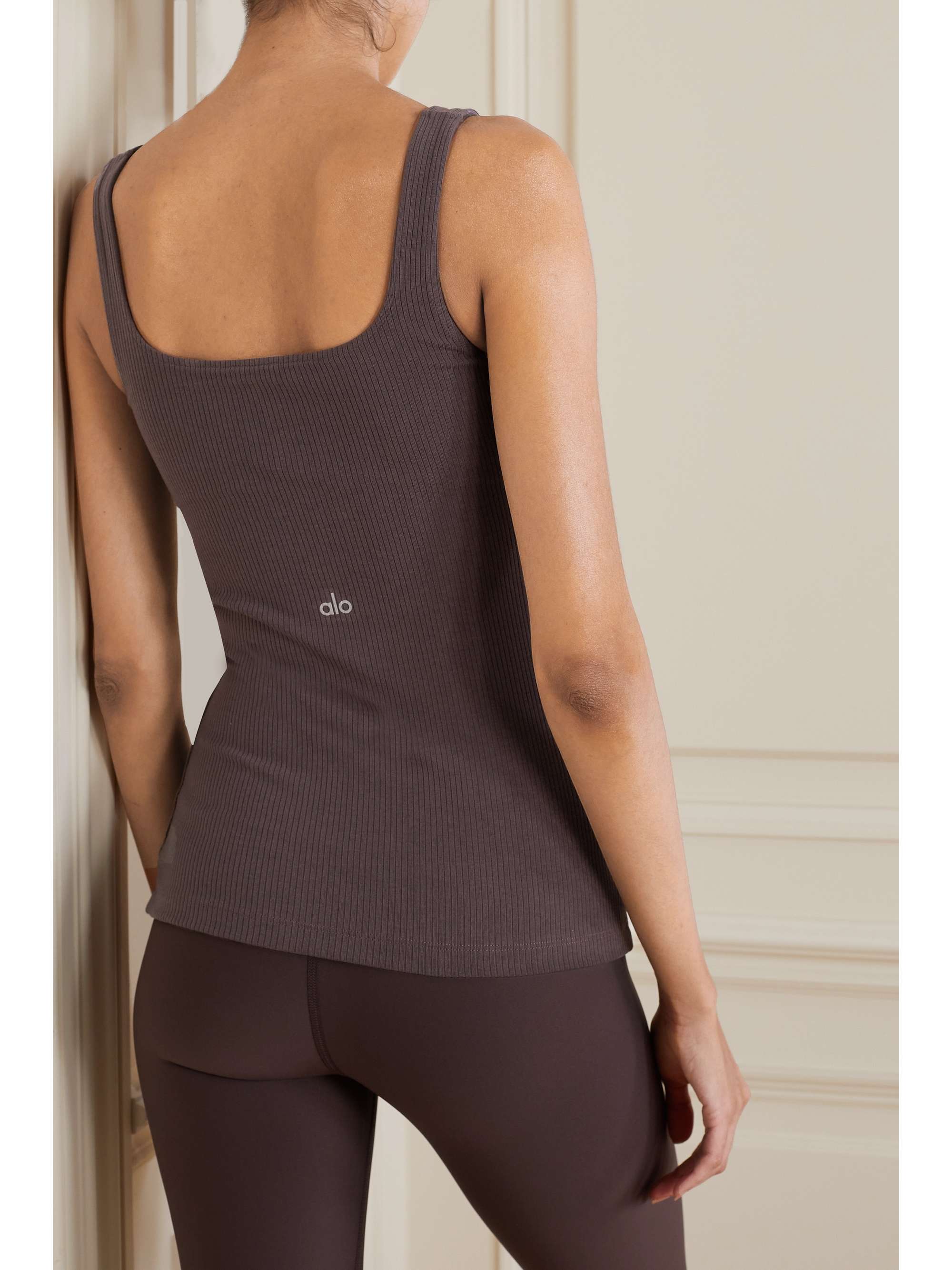 ALO YOGA Ribbed stretch tank