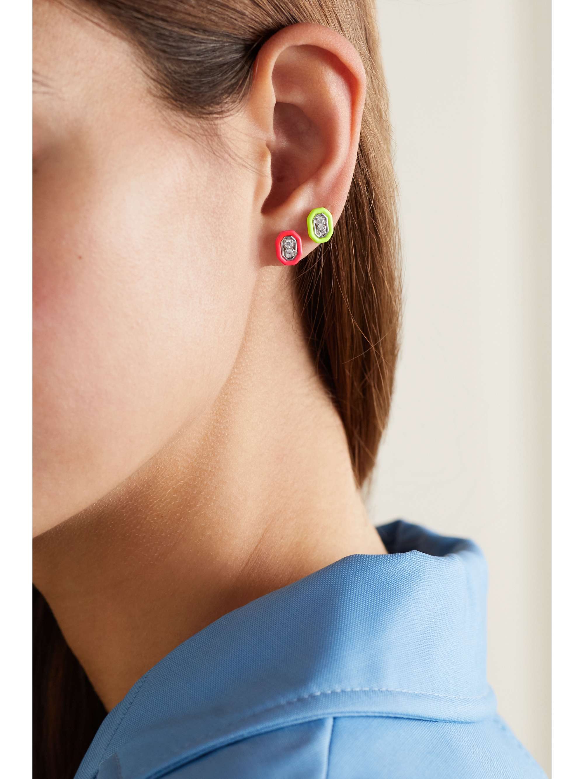 EÉRA 18-karat white gold, enamel and diamond single earring