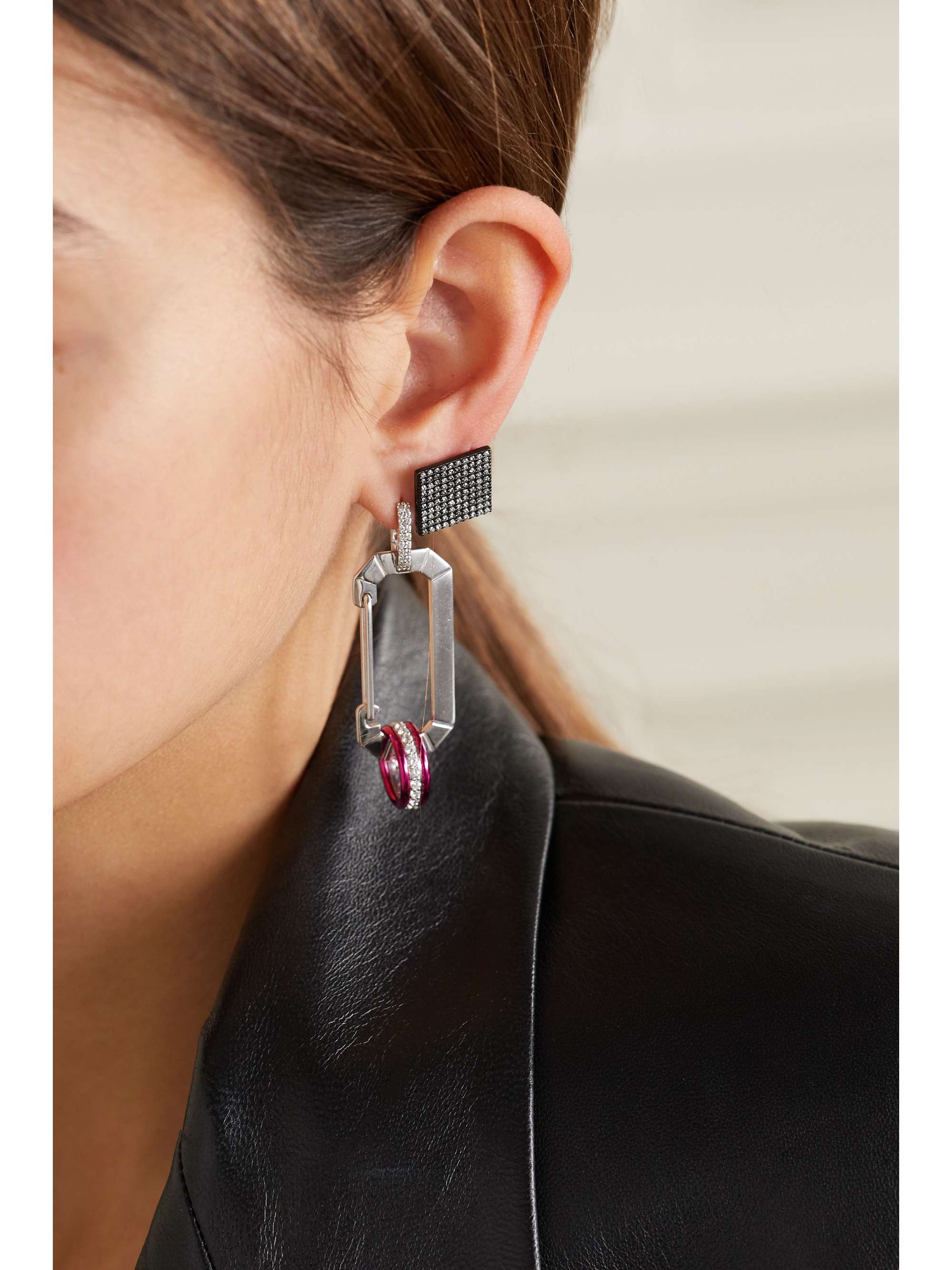 EÉRA 18-karat white gold diamond single earring