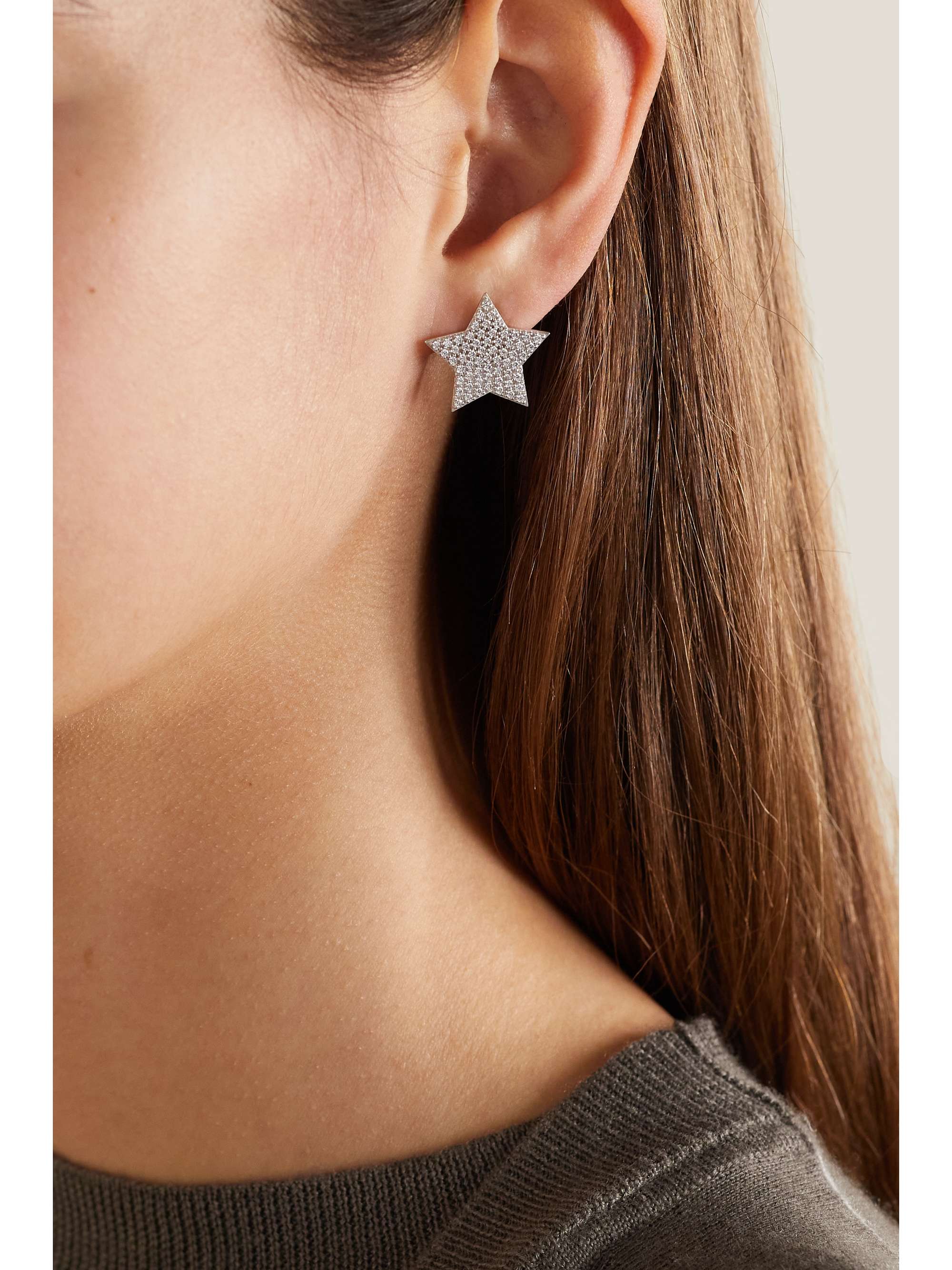 EÉRA 18-karat white gold diamond single earring
