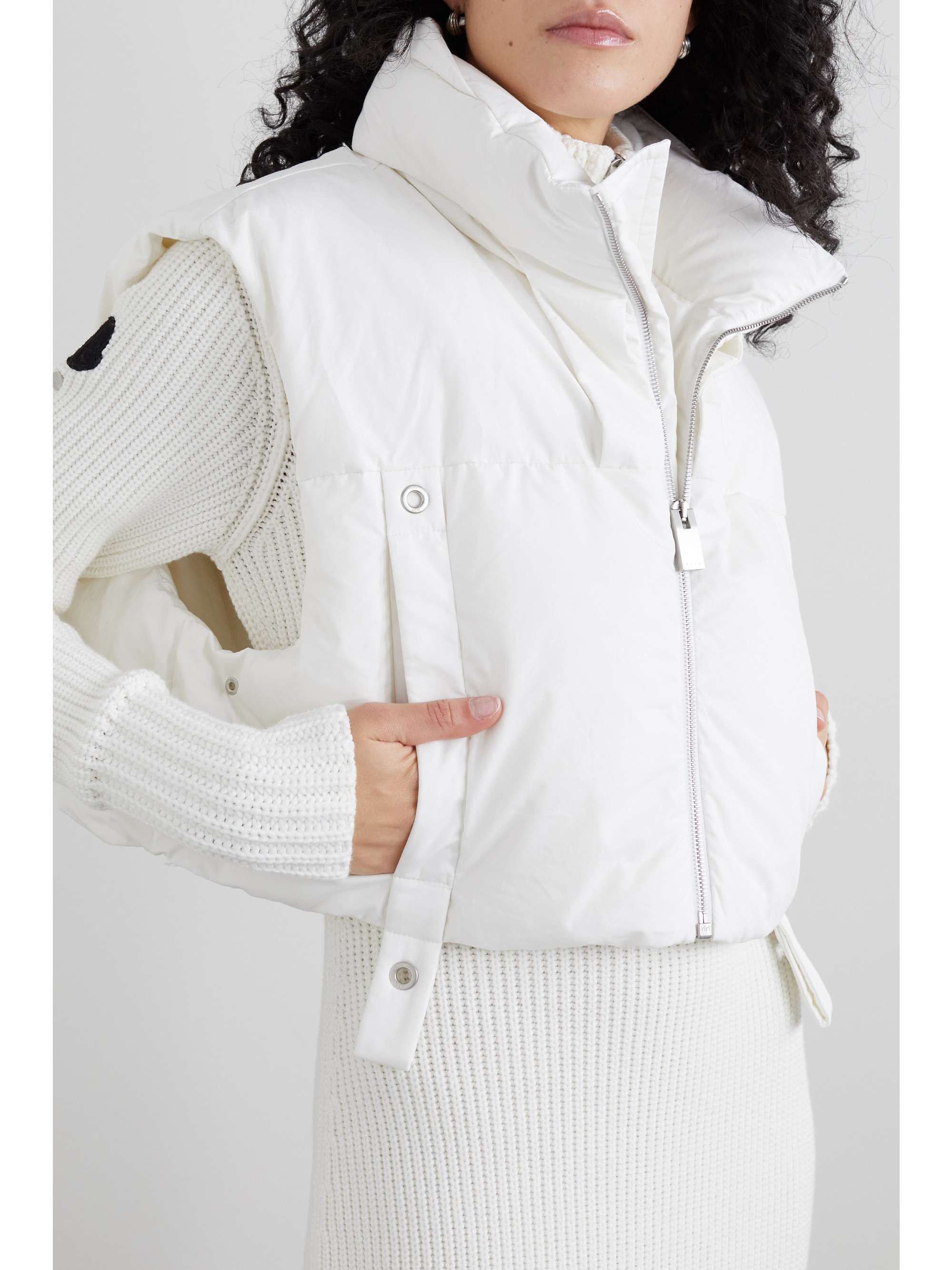 MONCLER GENIUS + 6 Moncler 1017 ALYX 9SM Fraxinus cropped cotton-poplin down vest