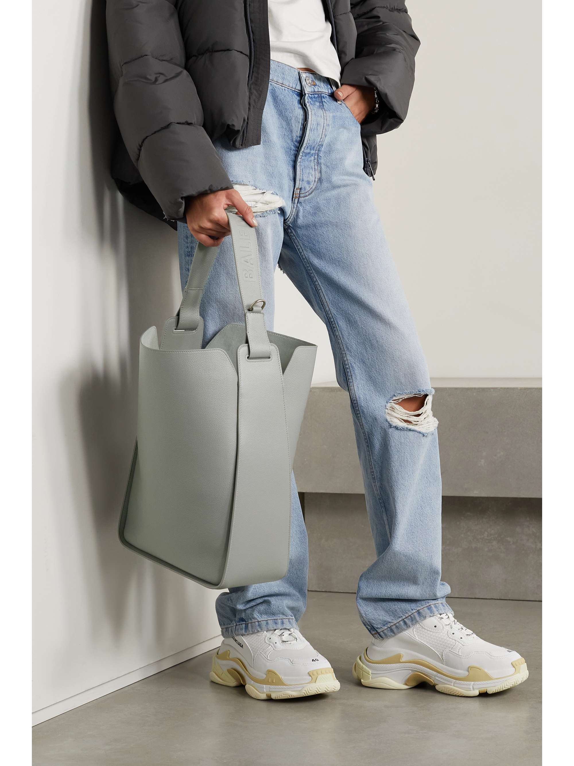 balenciaga tool 2.0 tote