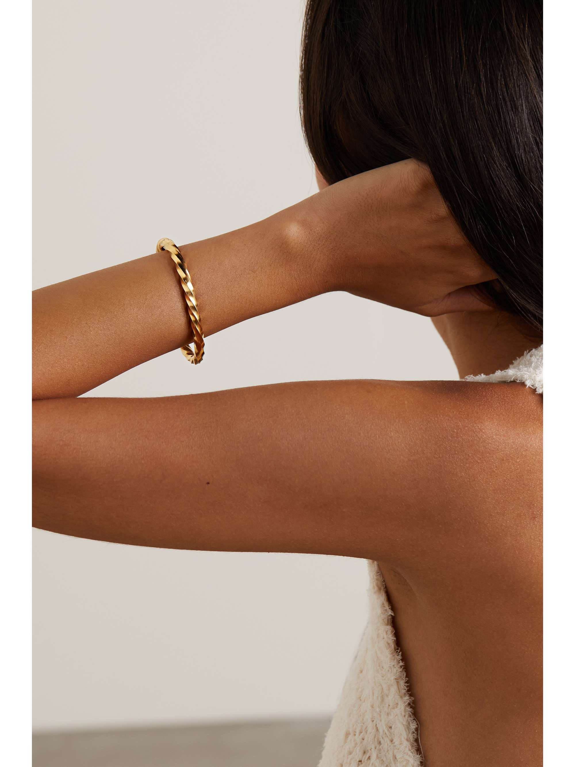 DAVID YURMAN سوار عريض Cable Edge من الذهب المعاد تدويره 18 قيراط