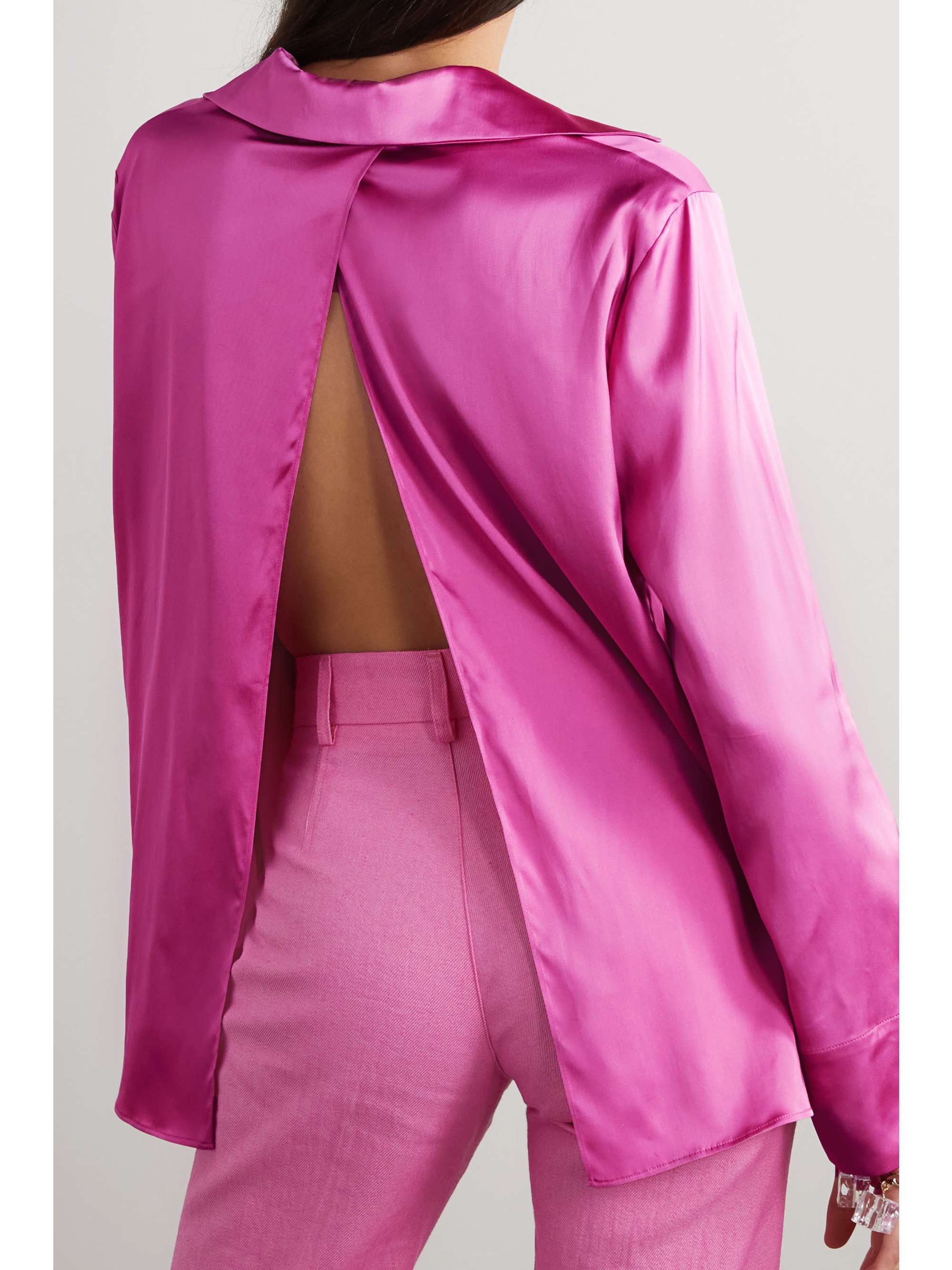 JACQUEMUS 노떼 장식 새틴 셔츠