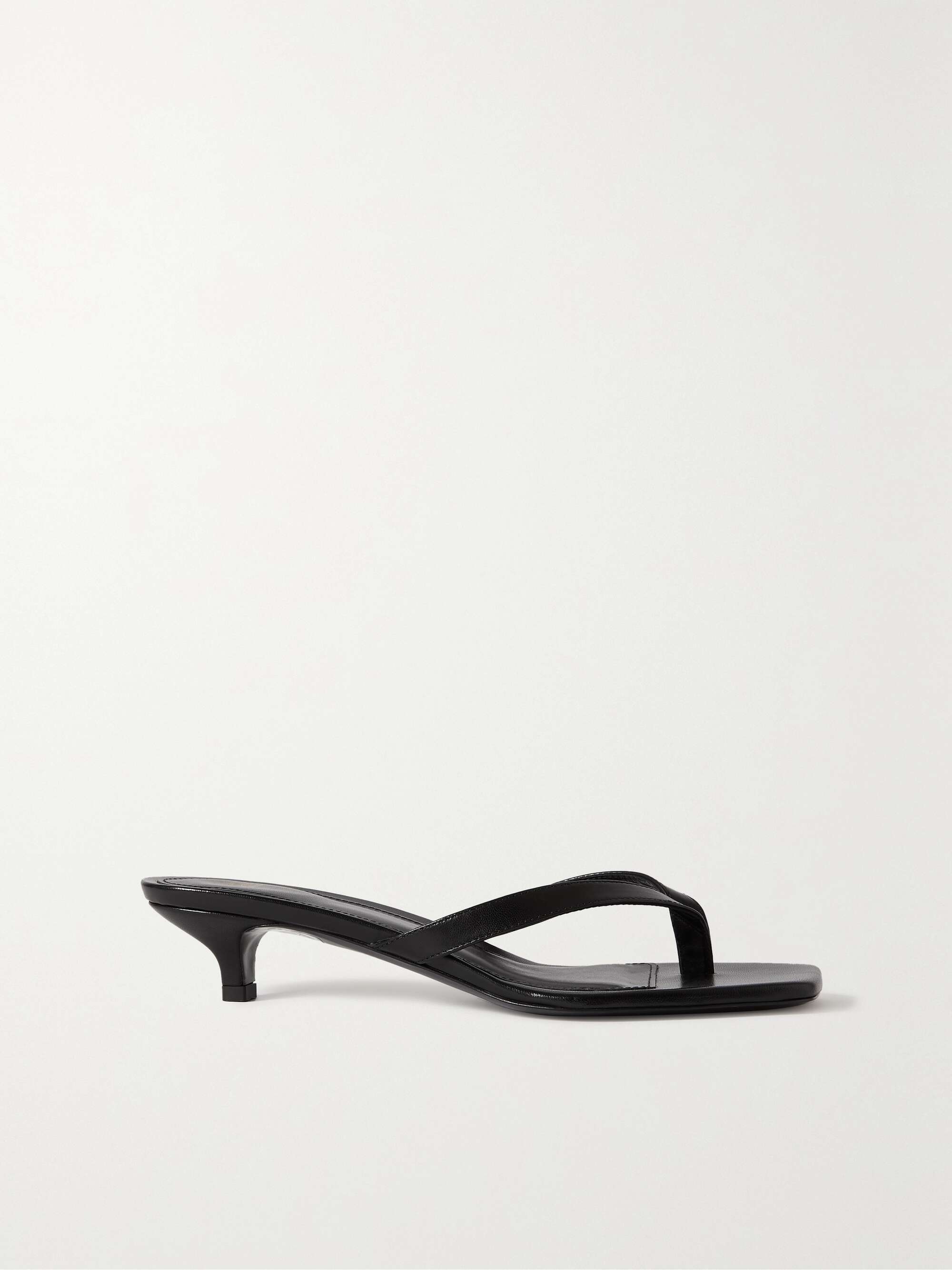 Leather thong sandals in black - Toteme