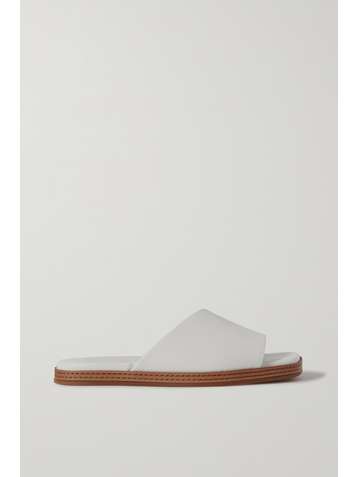vince flip flops