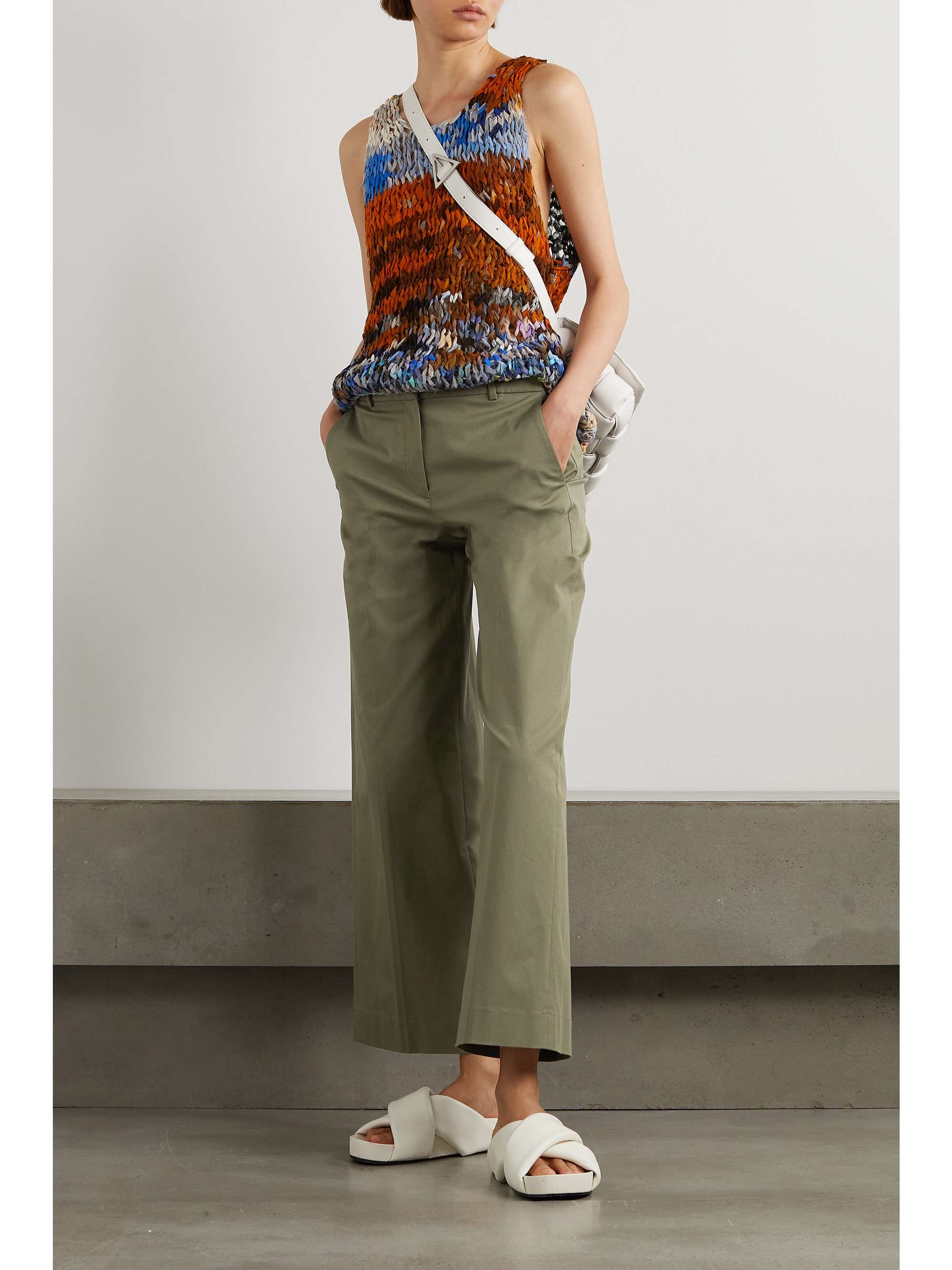 Army green Pleated stretch-cotton twill 