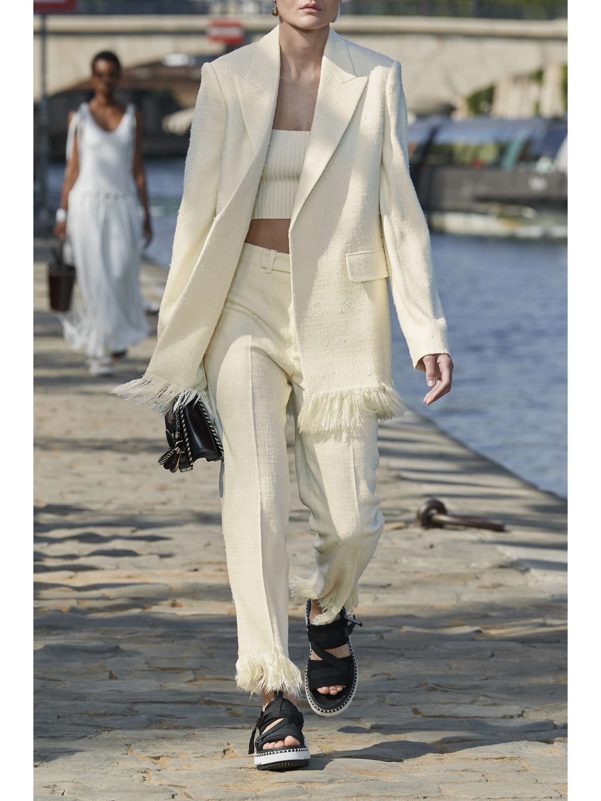 CHLOÉ Fringed textured-silk blazer