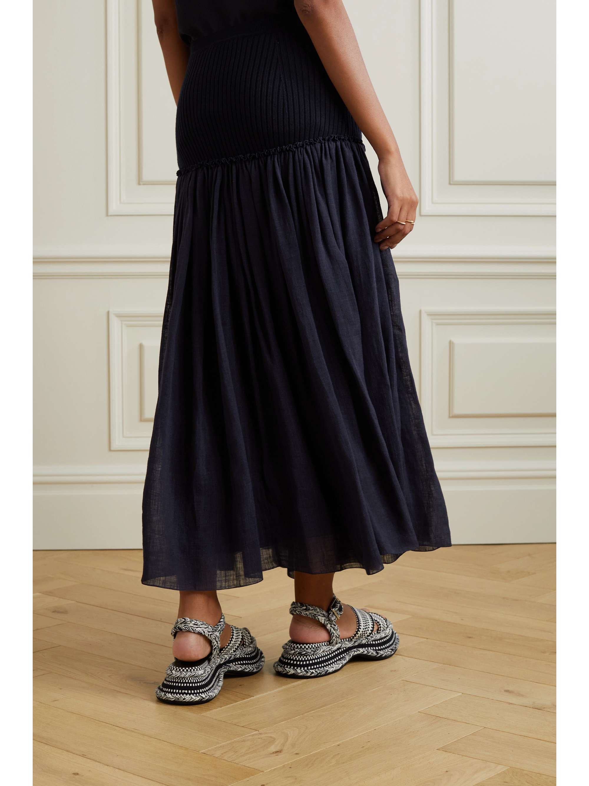 CHLOÉ Ribbed-knit and linen and silk-blend maxi skirt