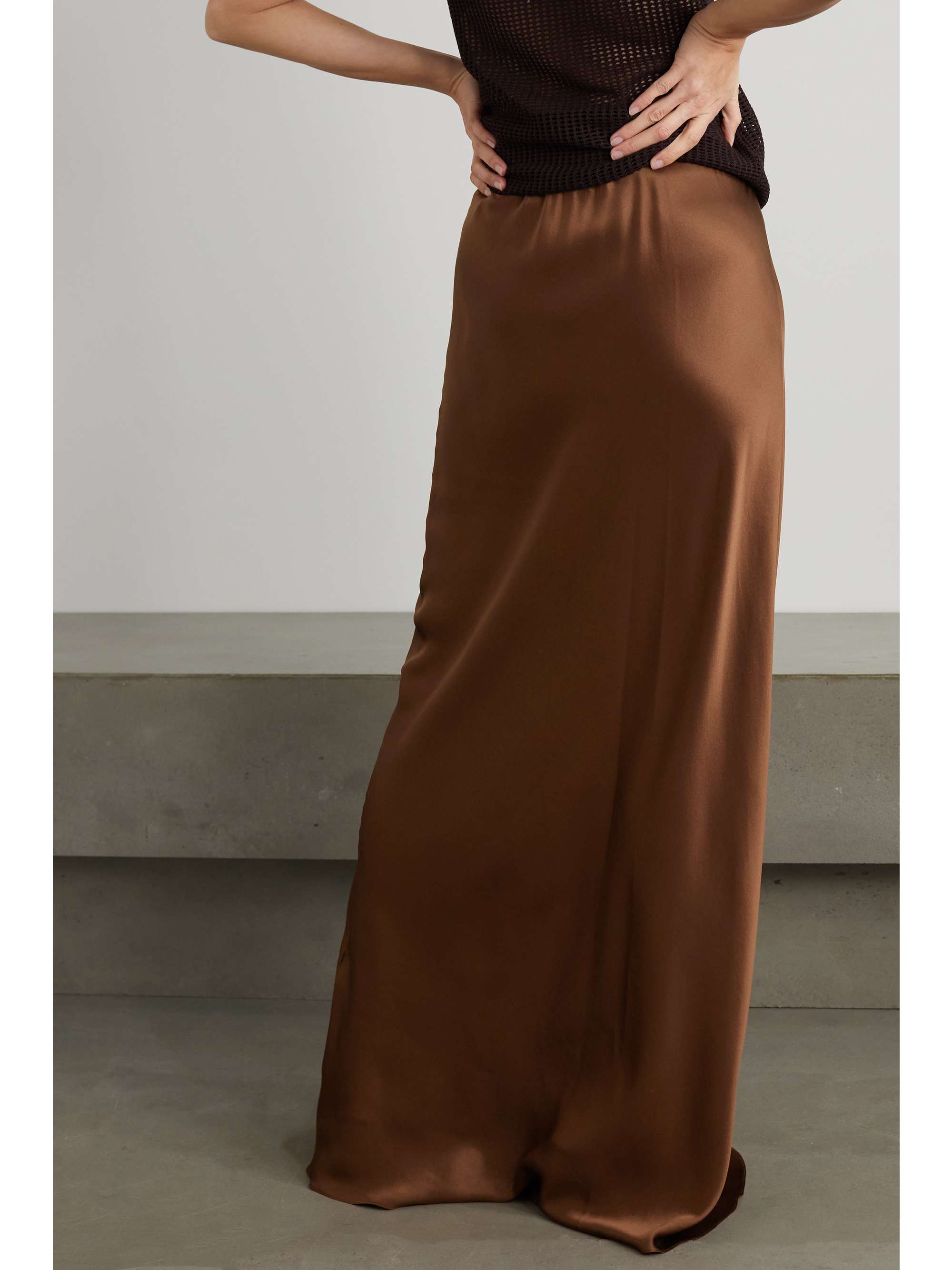 VICTORIA BECKHAM Silk-satin crepe maxi skirt