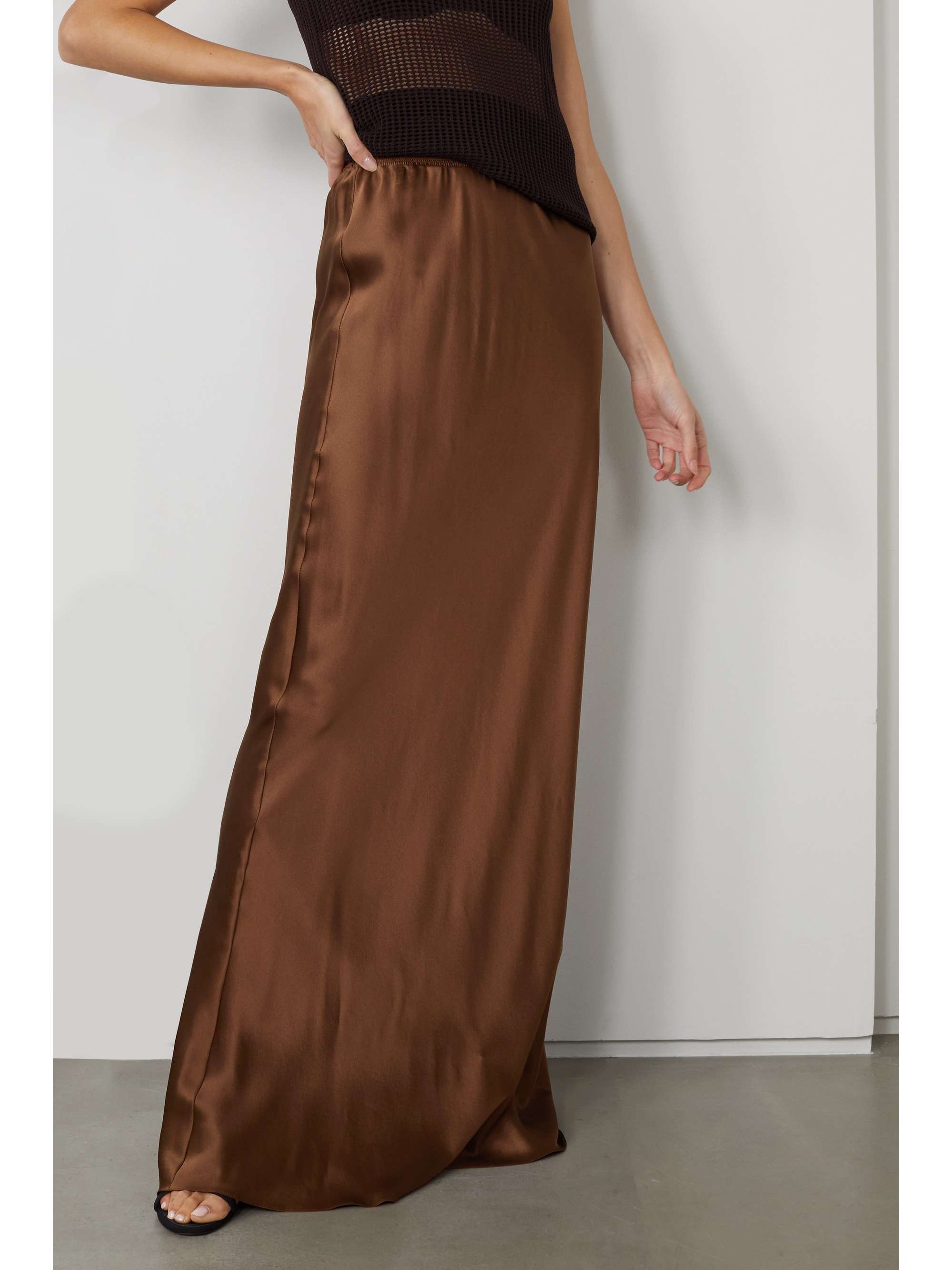 VICTORIA BECKHAM Silk-satin crepe maxi skirt
