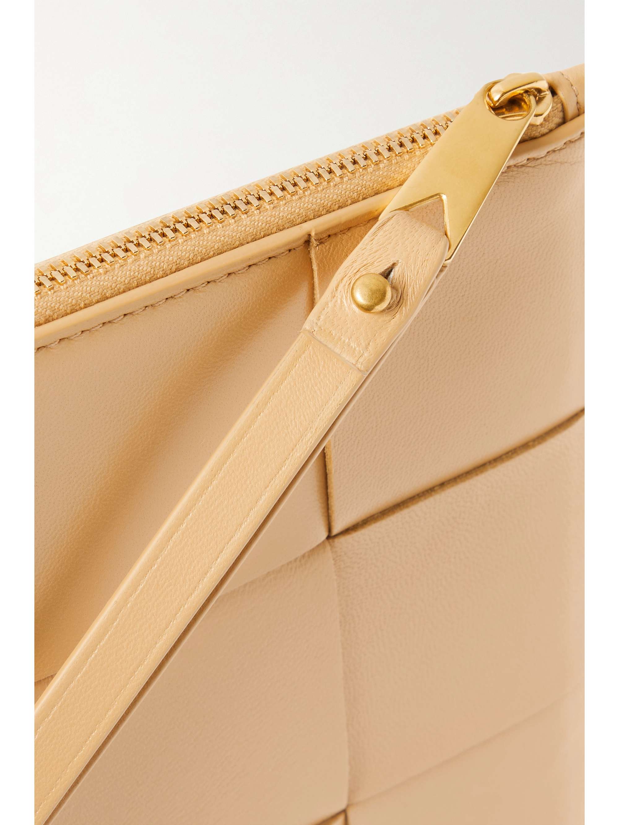 BOTTEGA VENETA Bill medium intrecciato leather pouch
