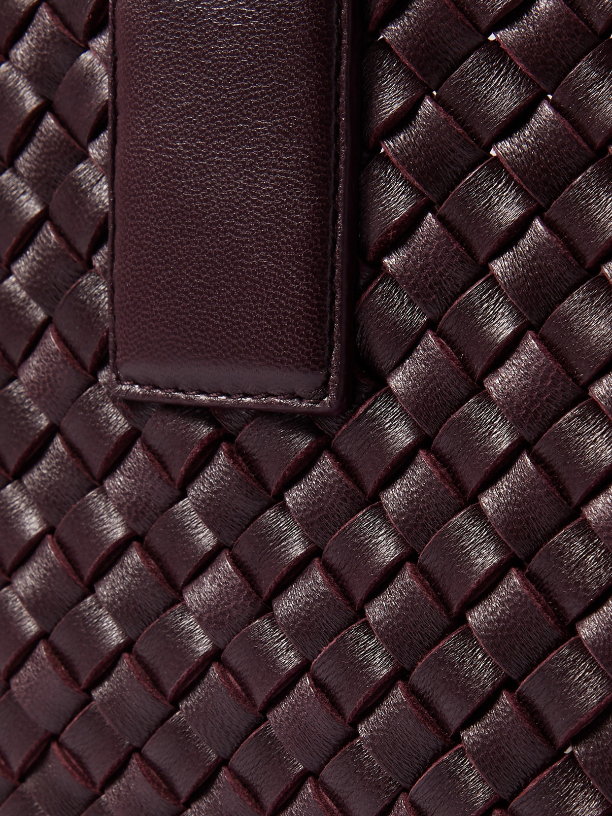 Cabat Medium Intrecciato Leather Tote