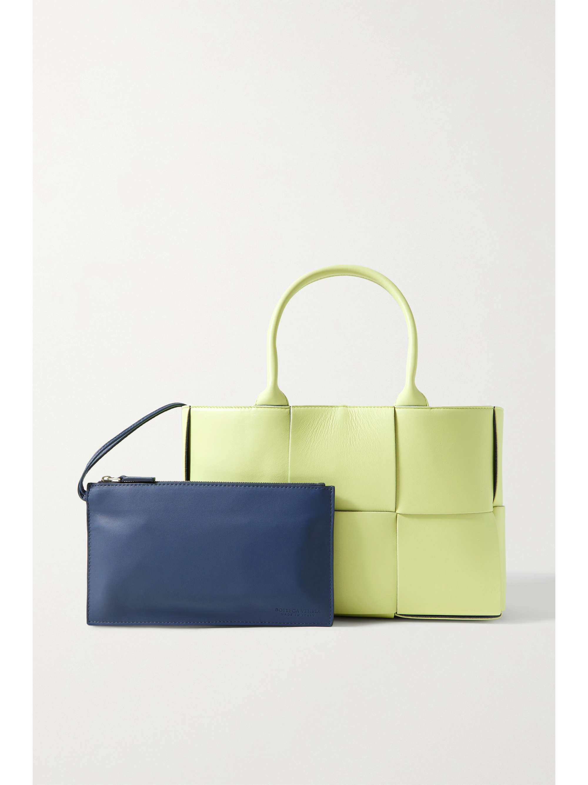 BOTTEGA VENETA Arco medium intrecciato leather tote
