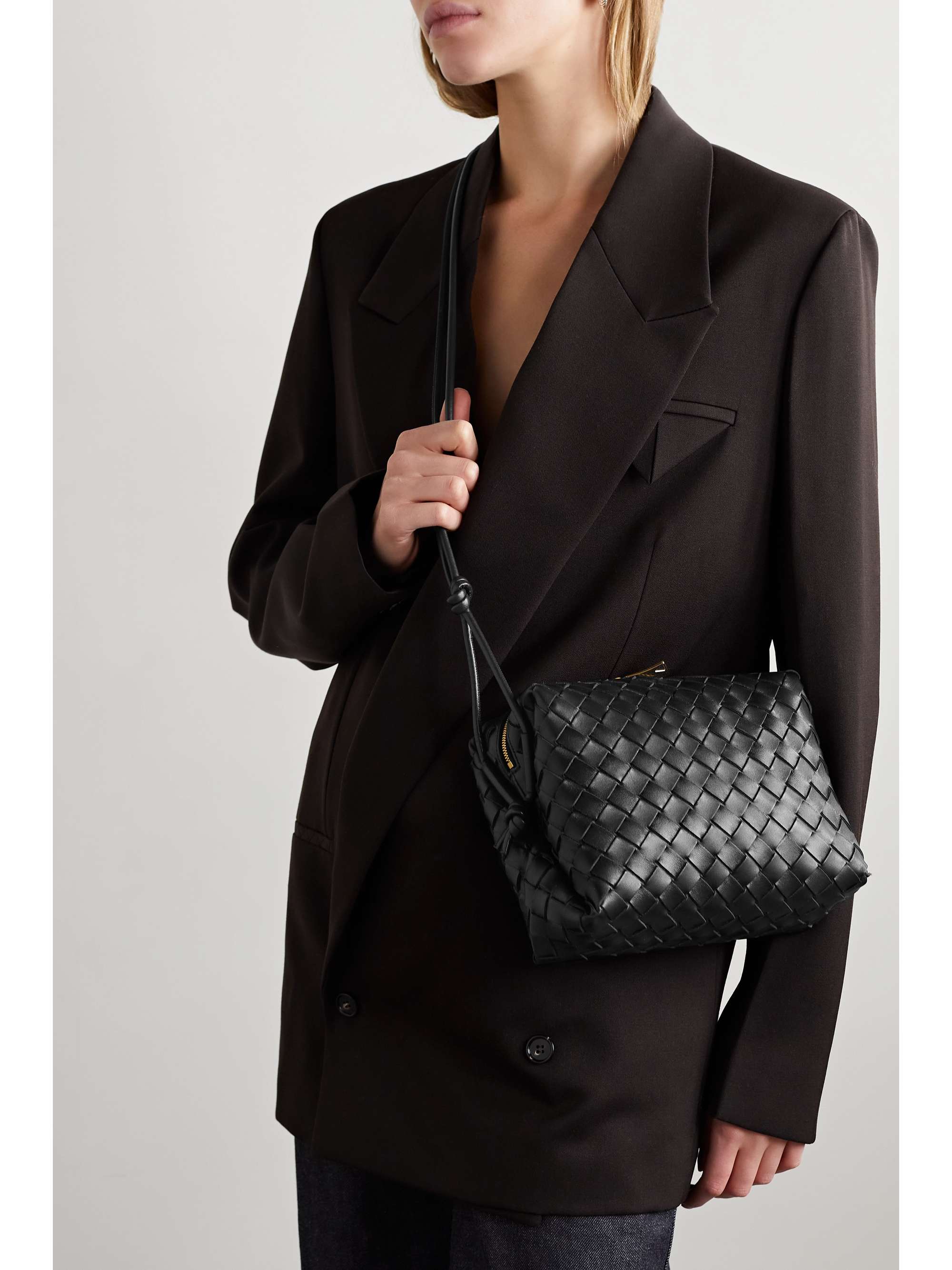 BOTTEGA VENETA Loop small intrecciato leather shoulder bag | NET-A