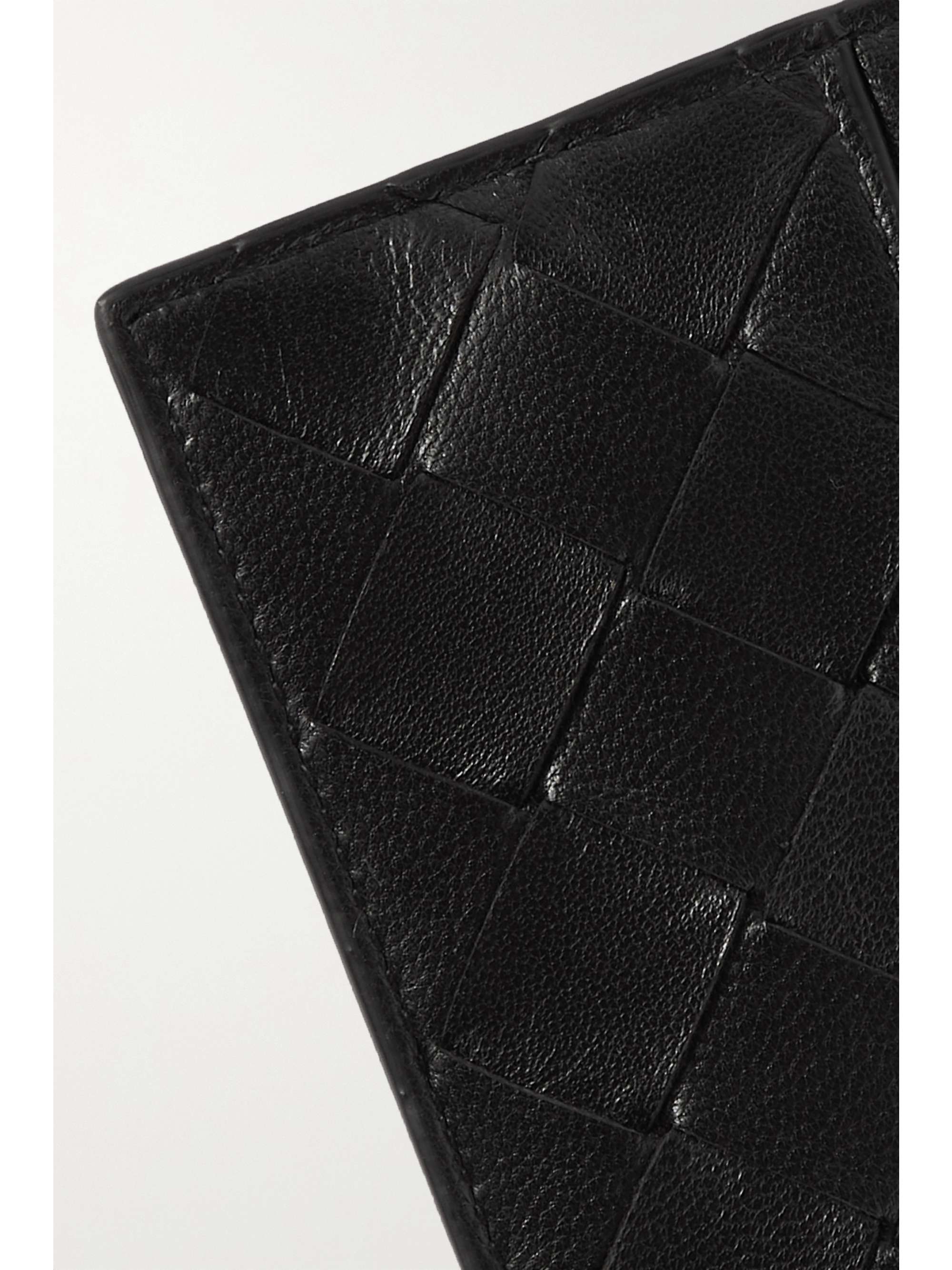 BOTTEGA VENETA Intrecciato leather cardholder