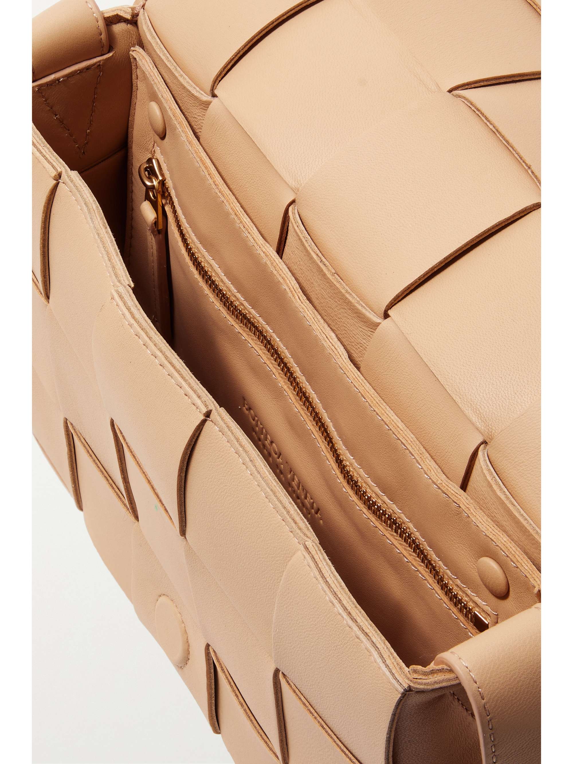 BOTTEGA VENETA Cassette intrecciato leather shoulder bag