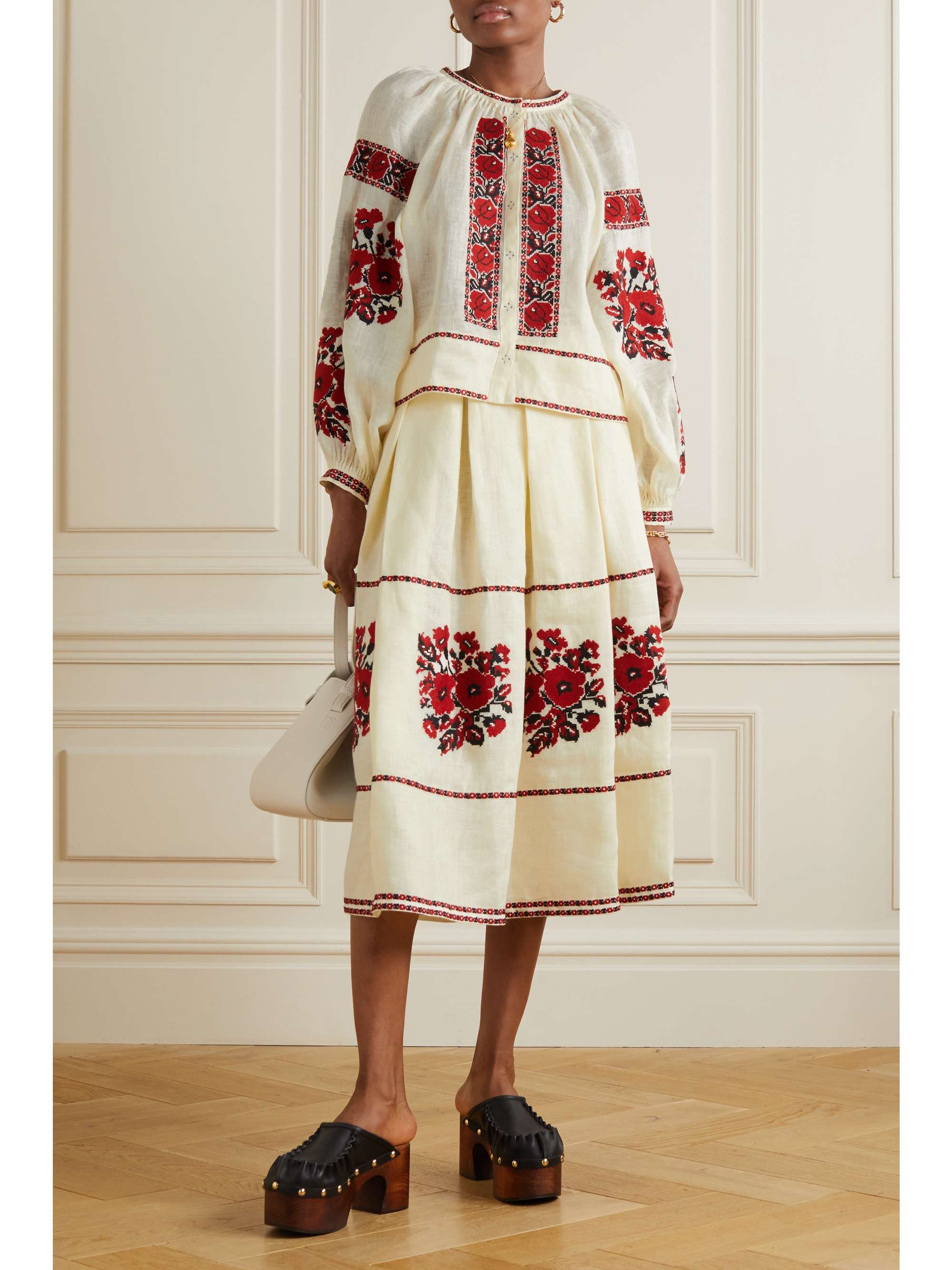 VITA KIN Kristinka embroidered linen blouse