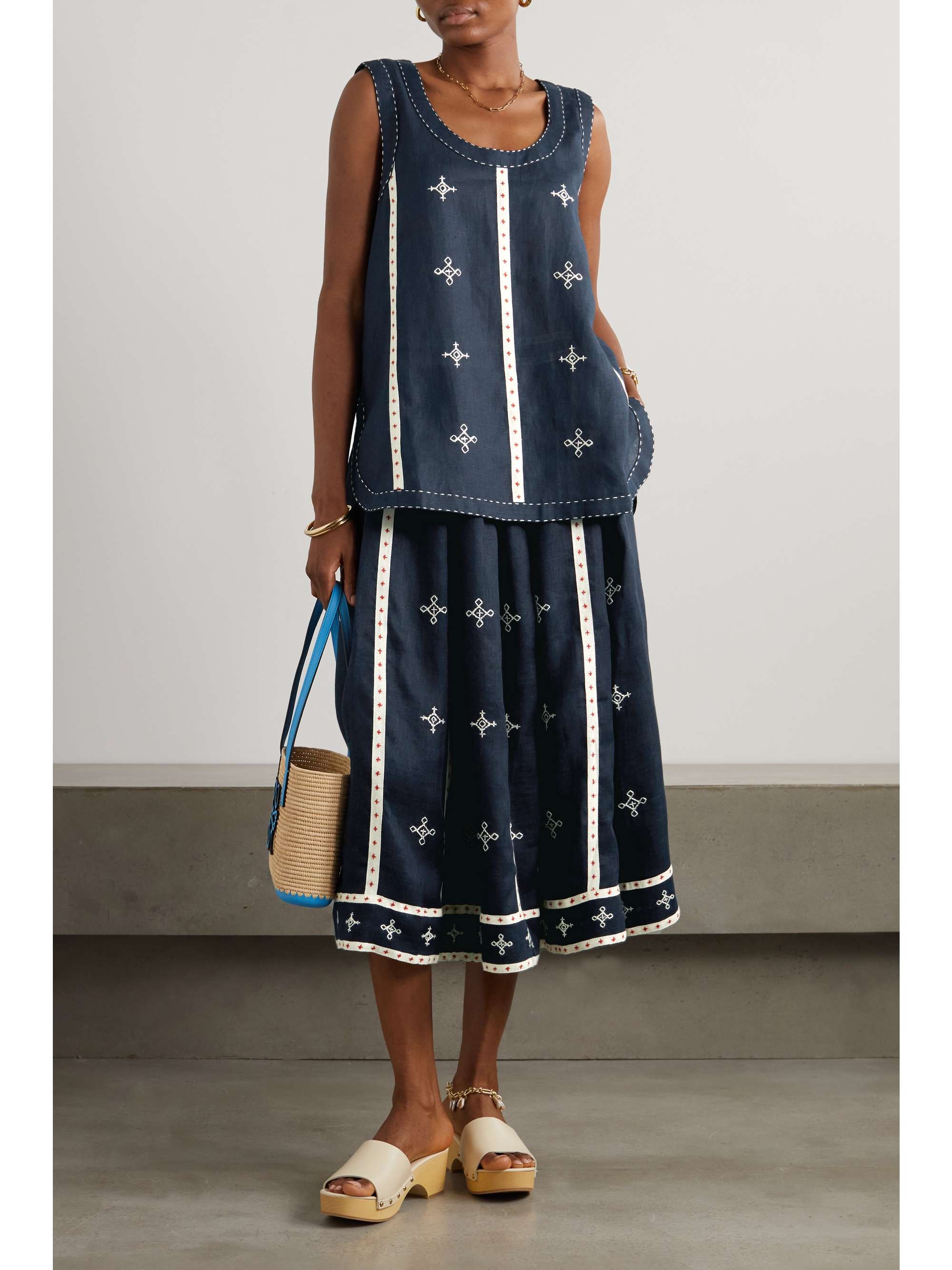 VITA KIN Gera embroidered linen top