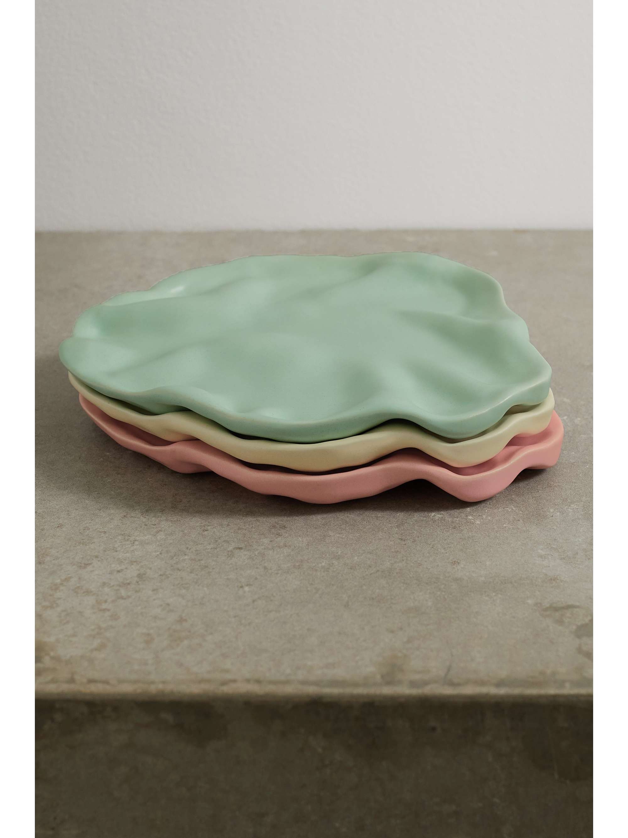 COMPLETEDWORKS Object 21 set of three ceramic plates